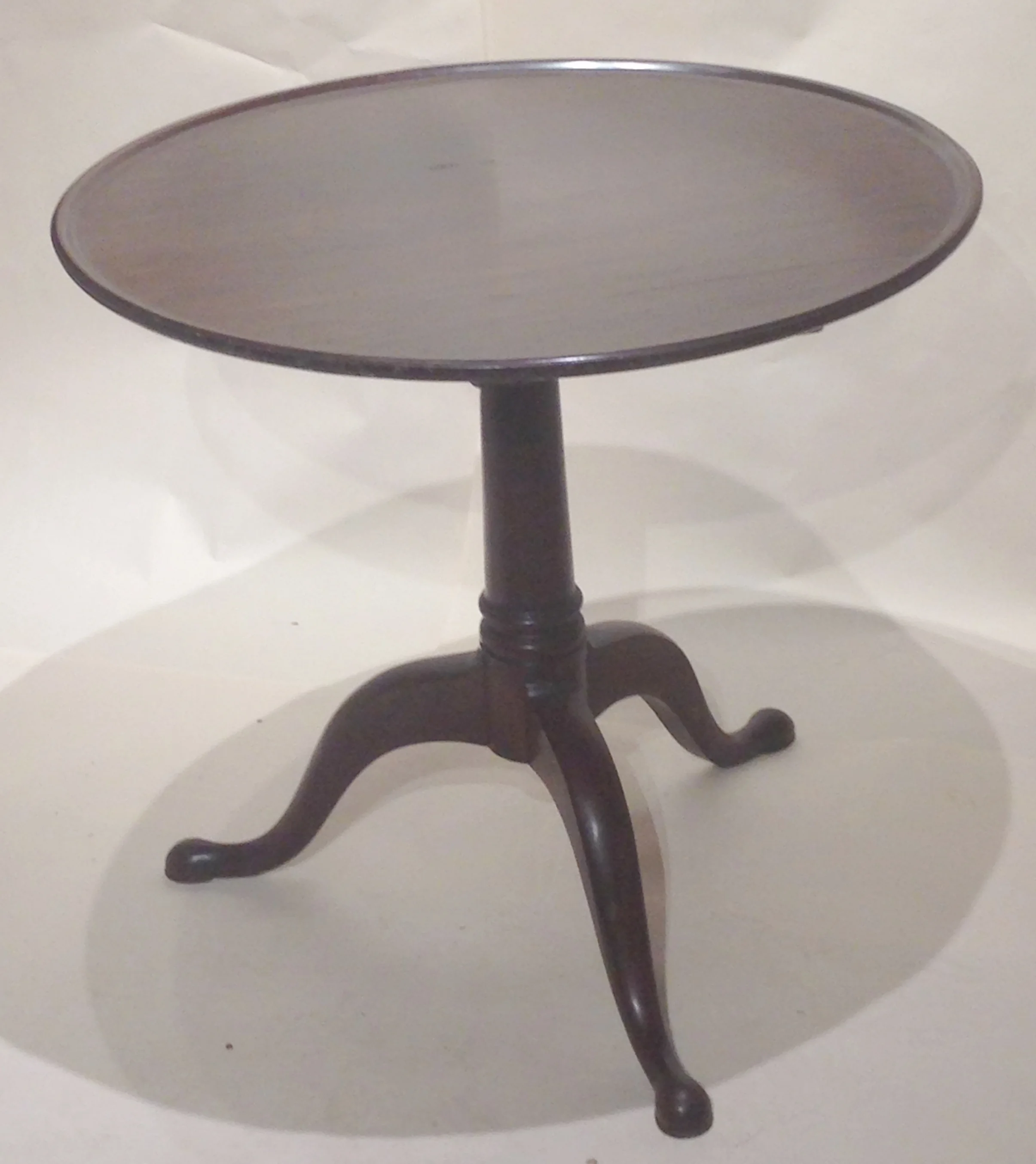 Fly Tea Table, Newport, 18th century