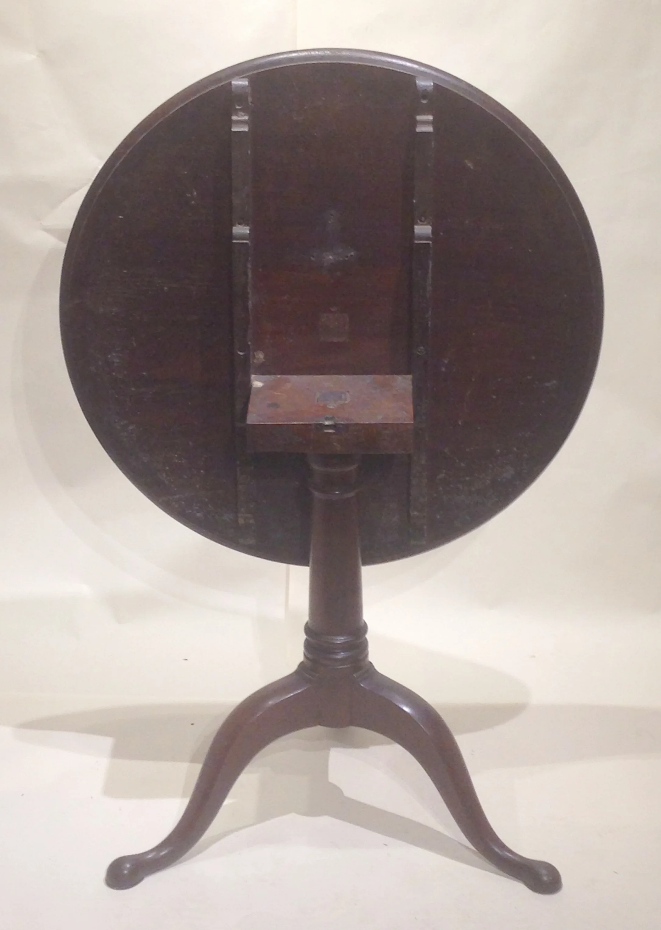 Underside of table top