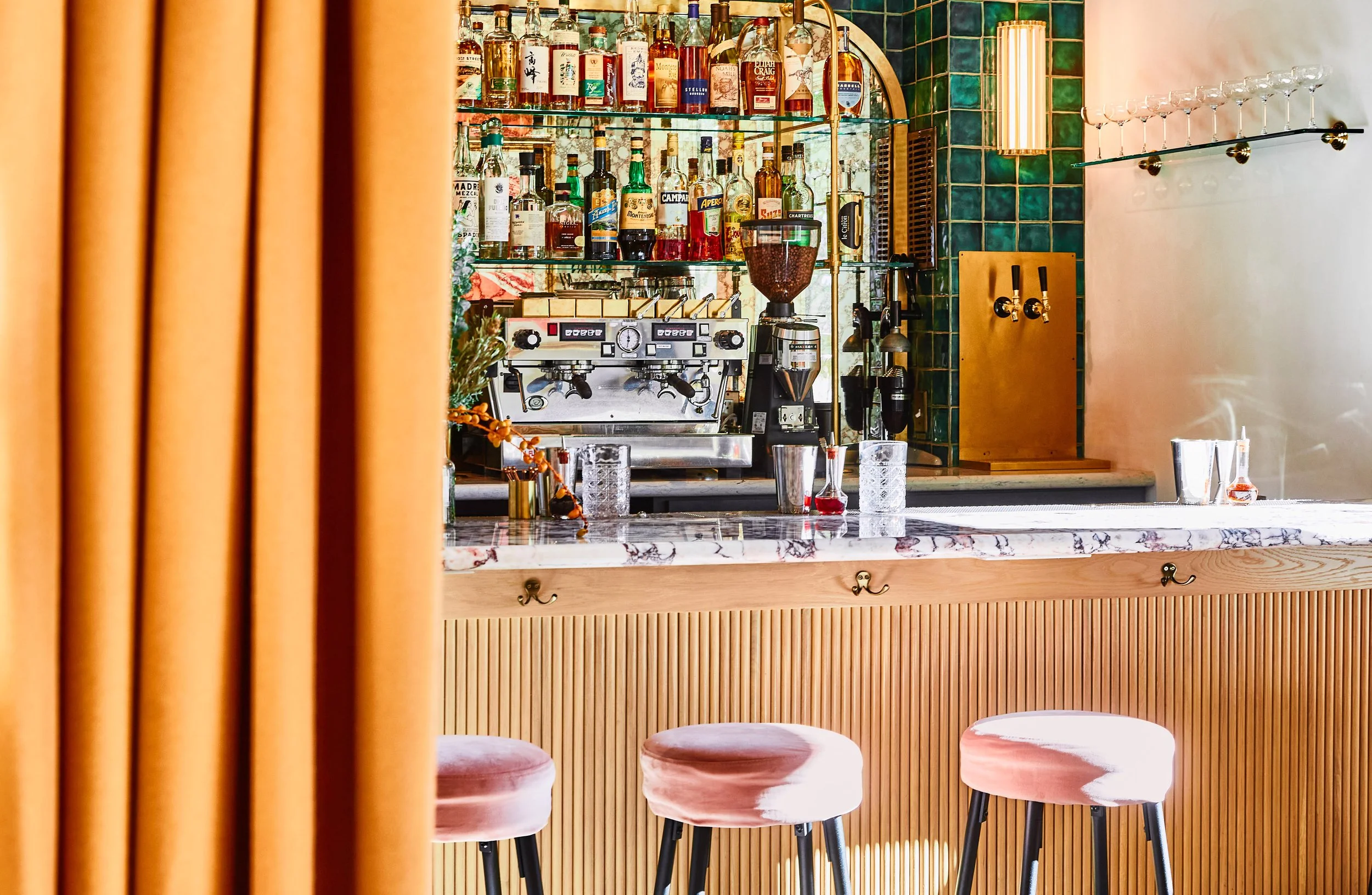 Chez Noir x ERIN NG - Final Edits 12.JPG