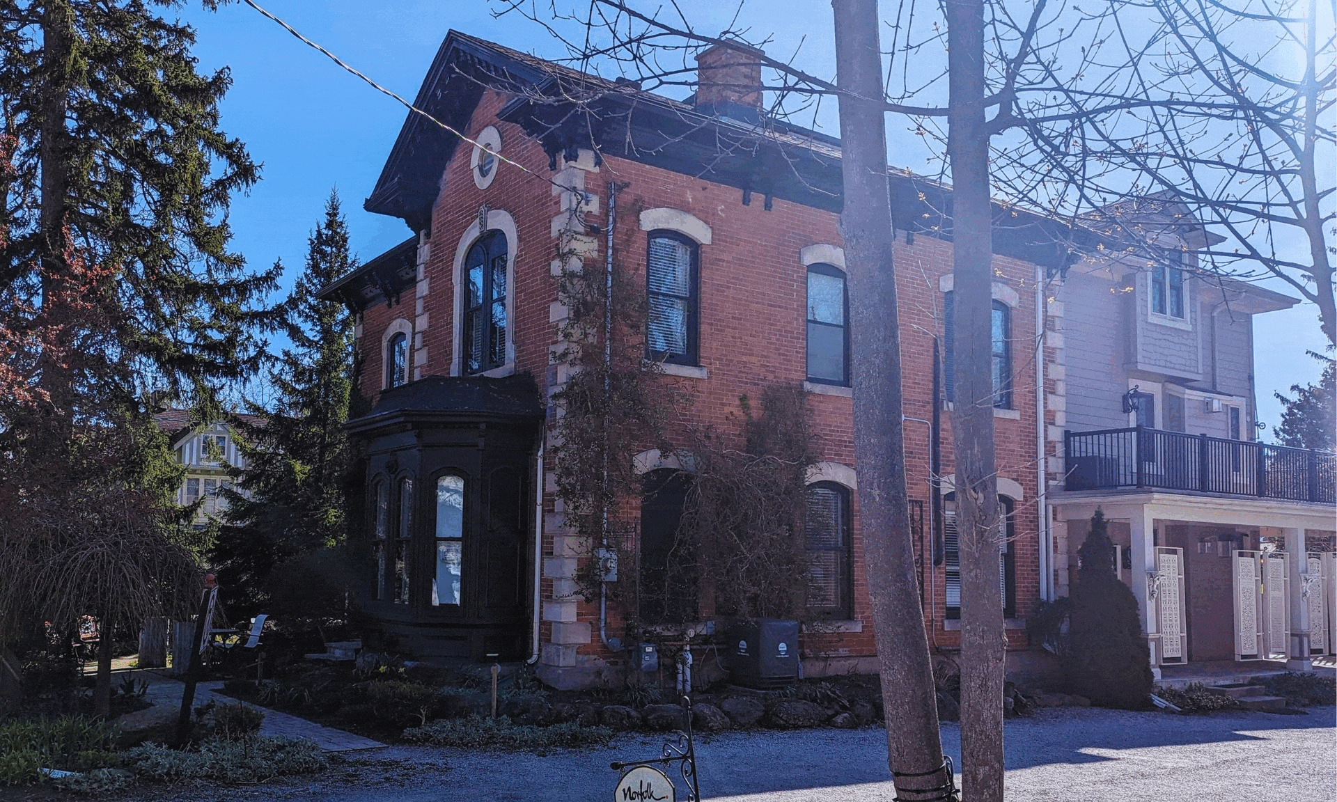 Norfolk Guest House Banner.gif