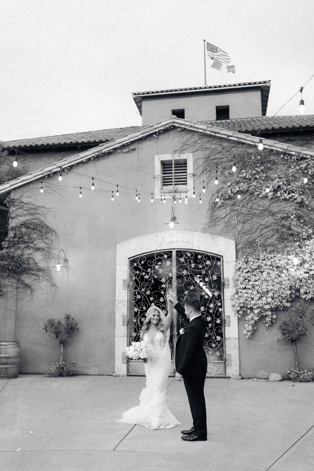 Viansa Winery Wedding Photos-186.jpg