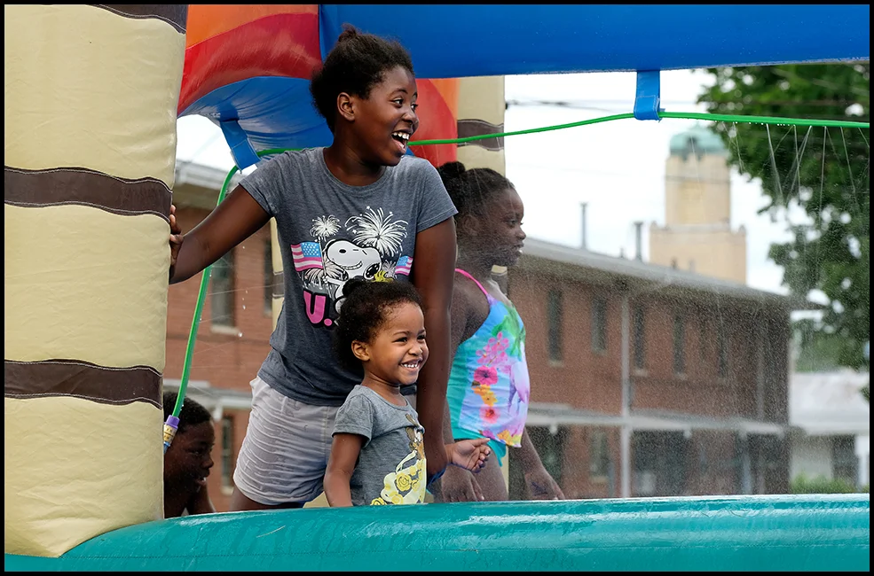 dpi T Teen Reach 6-2-18-L1112.jpg