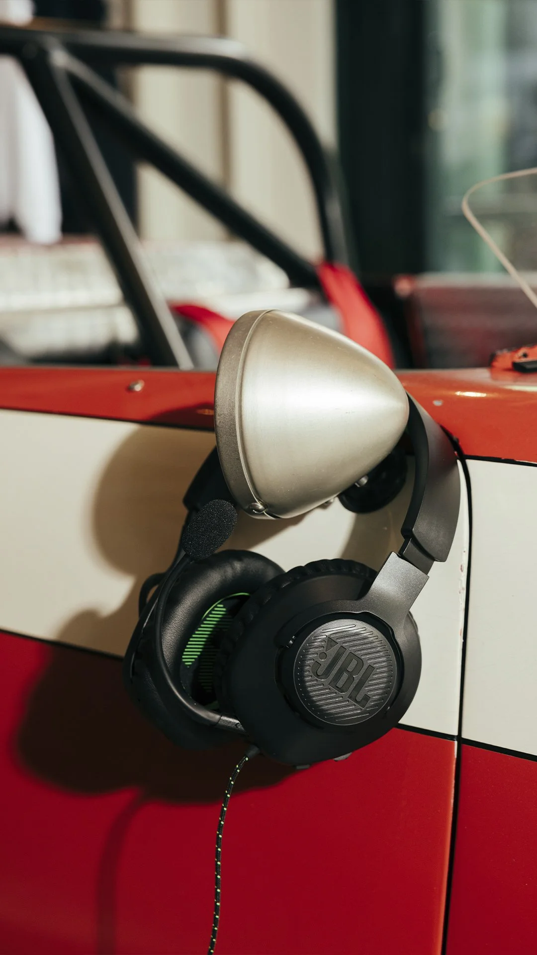 JBL IG 9x16 2.jpg