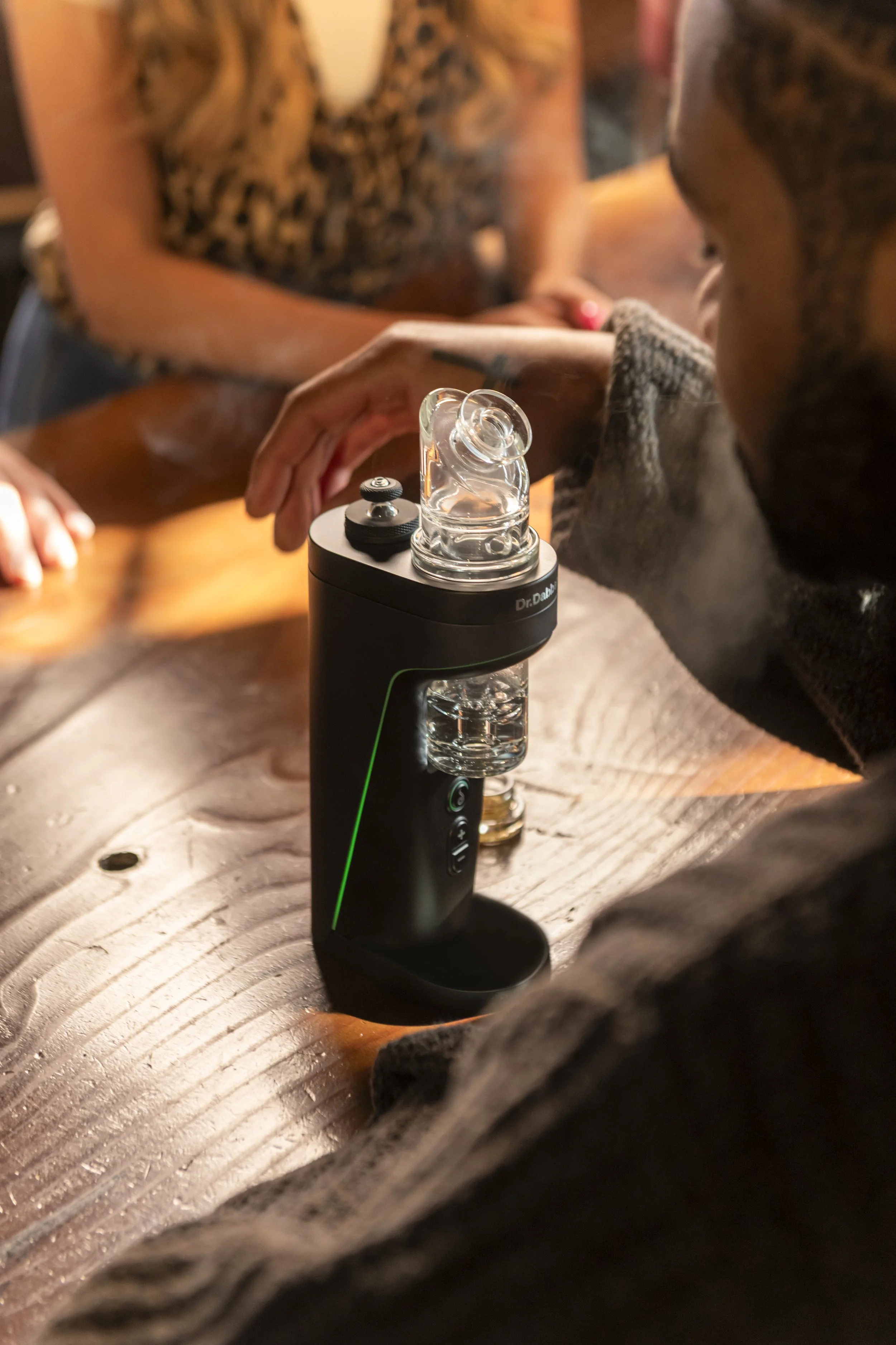 Dr Dabber Switch2 Lifestyle Photos-28.jpg