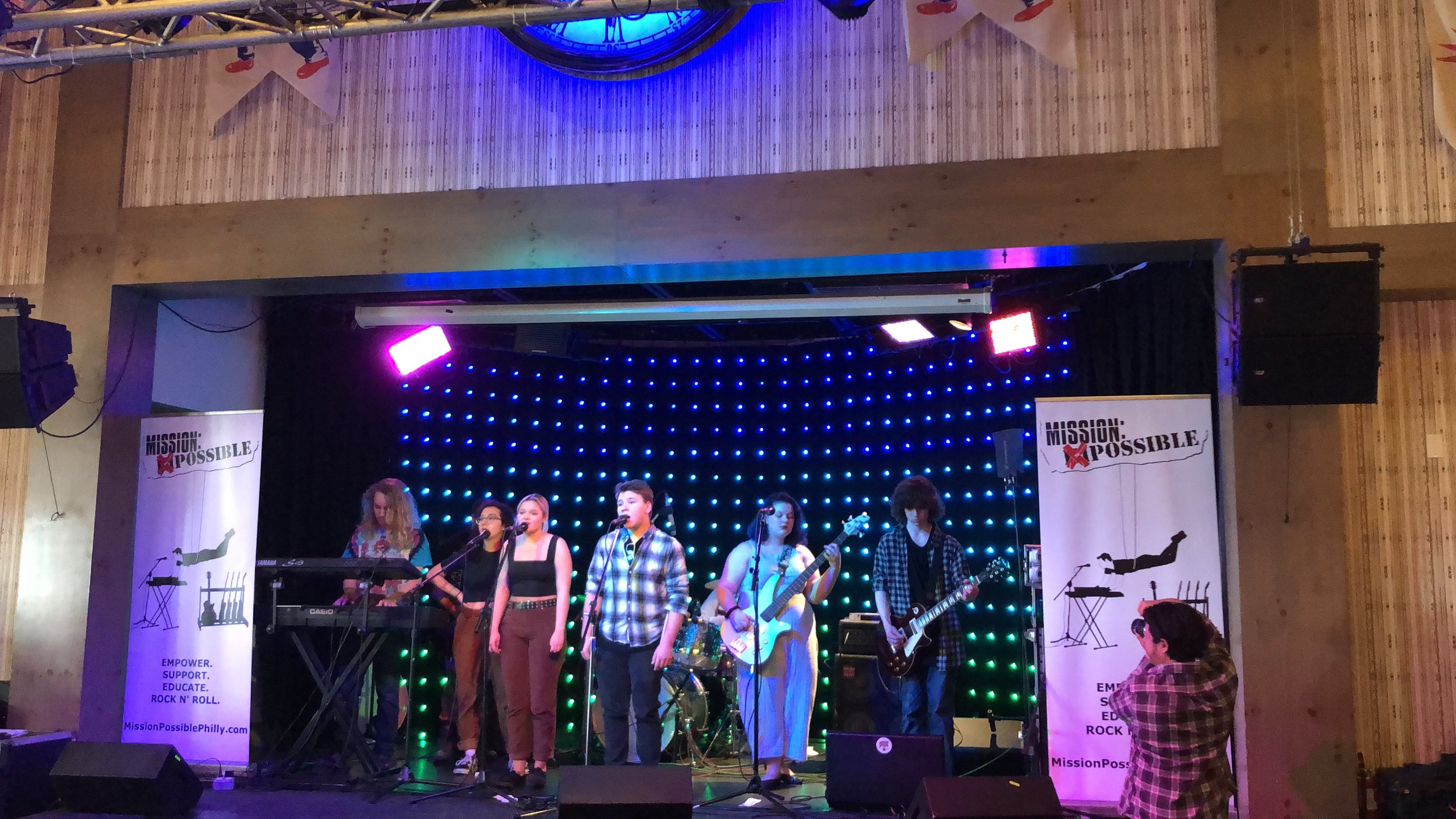 M:P2 incredible moment #39: The School of Rock kids perform “Knockin’ on Heaven’s Door” with a jaw-dropping a cappella finish dedicated to DJ Dr Duff.