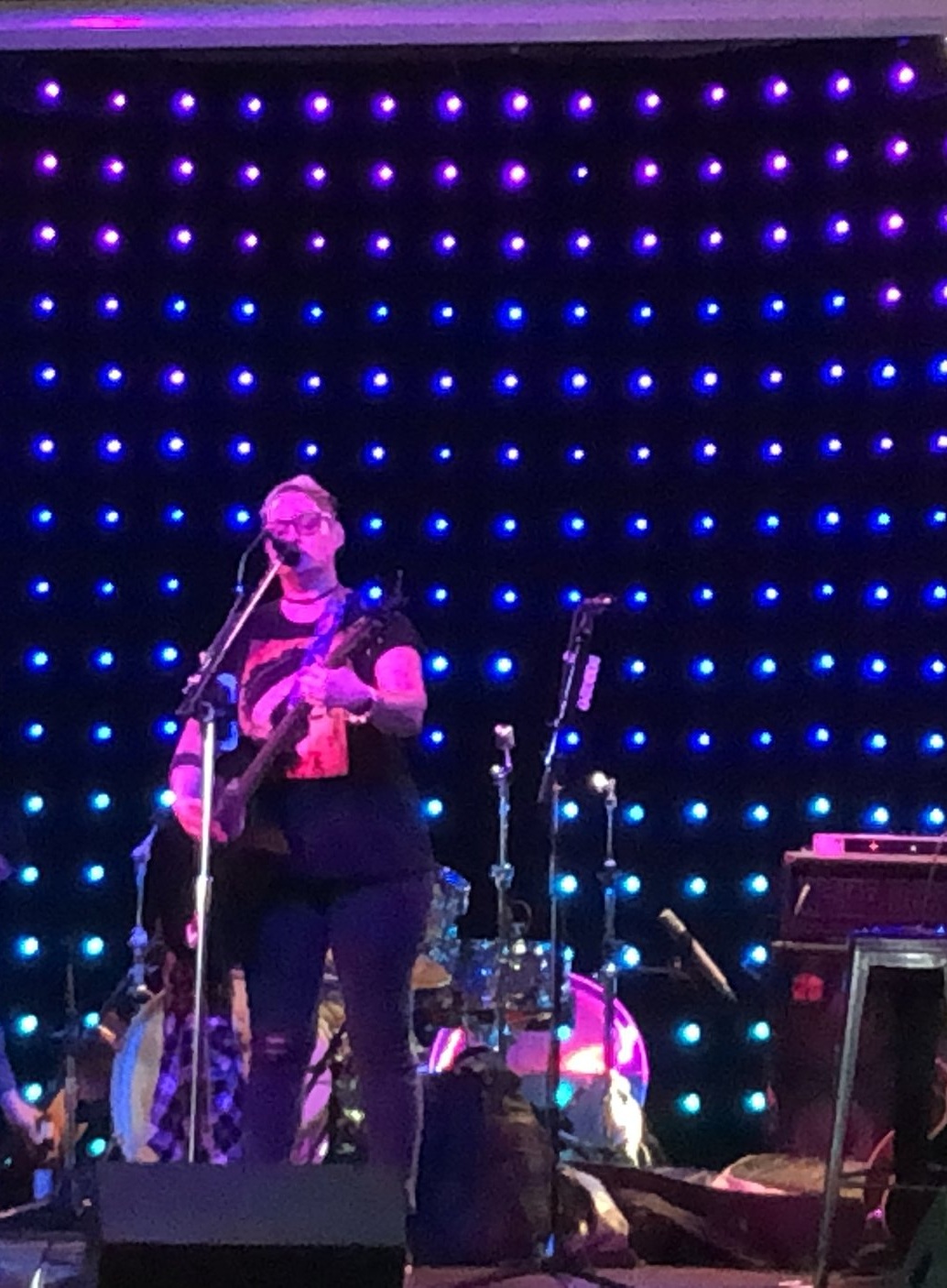 M:P2 incredible moment #104: LauraLea from Tripp Fabulous dedicates Andra Day’s “Rise Up” to her little sister, who recently beat stage 3 breast cancer.