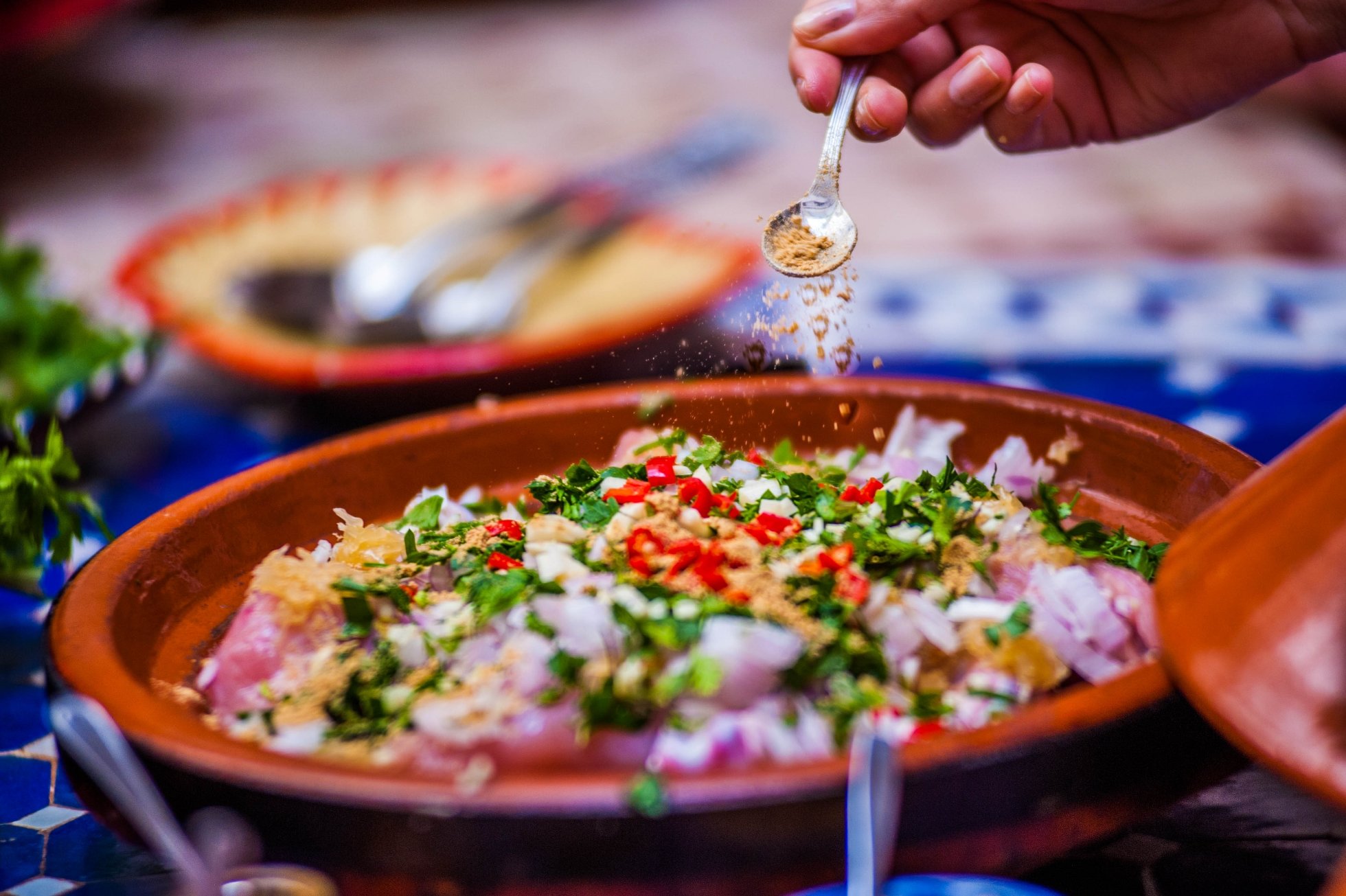 c-fakepath-urban-adventures-morocco_marrakech_tagine_marinade_cooking.jpg