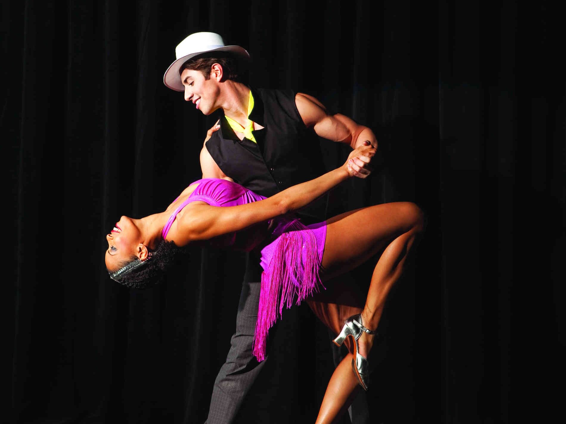 Кубинская сальса. Куба танцы бачата. Латиноамериканские танцы. Сальса танец.