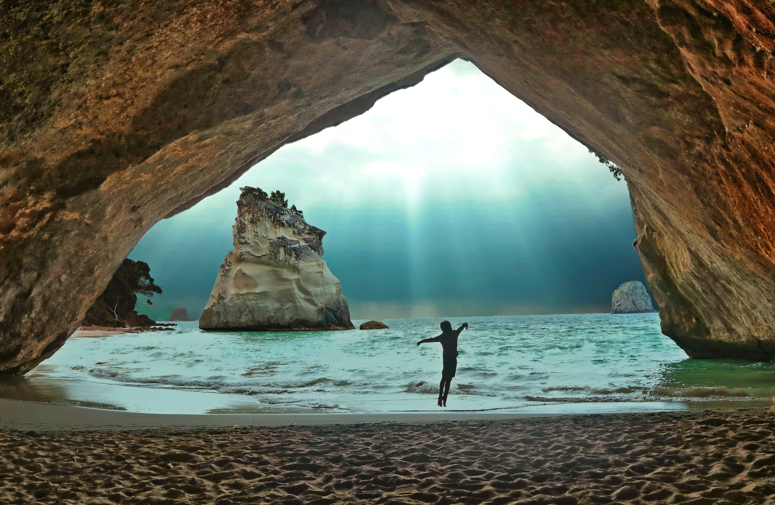 CATHEDRAL COVE2.jpg