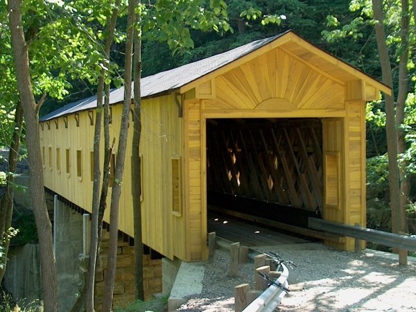 Windsor_Mills_(Ashtabula_County,_Ohio)_Covered_Bridge_1.jpg