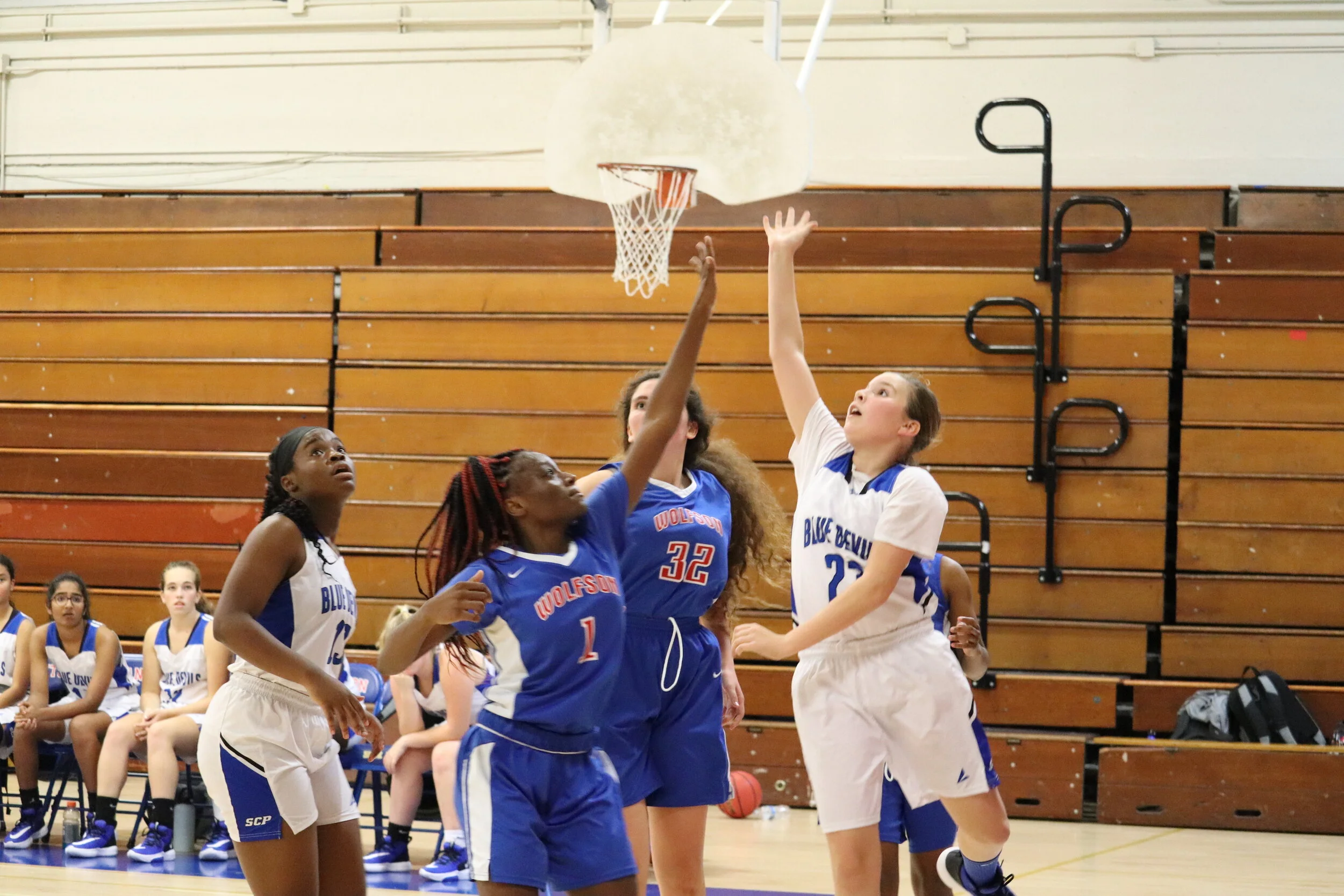 Stanton Falls to Wolfson