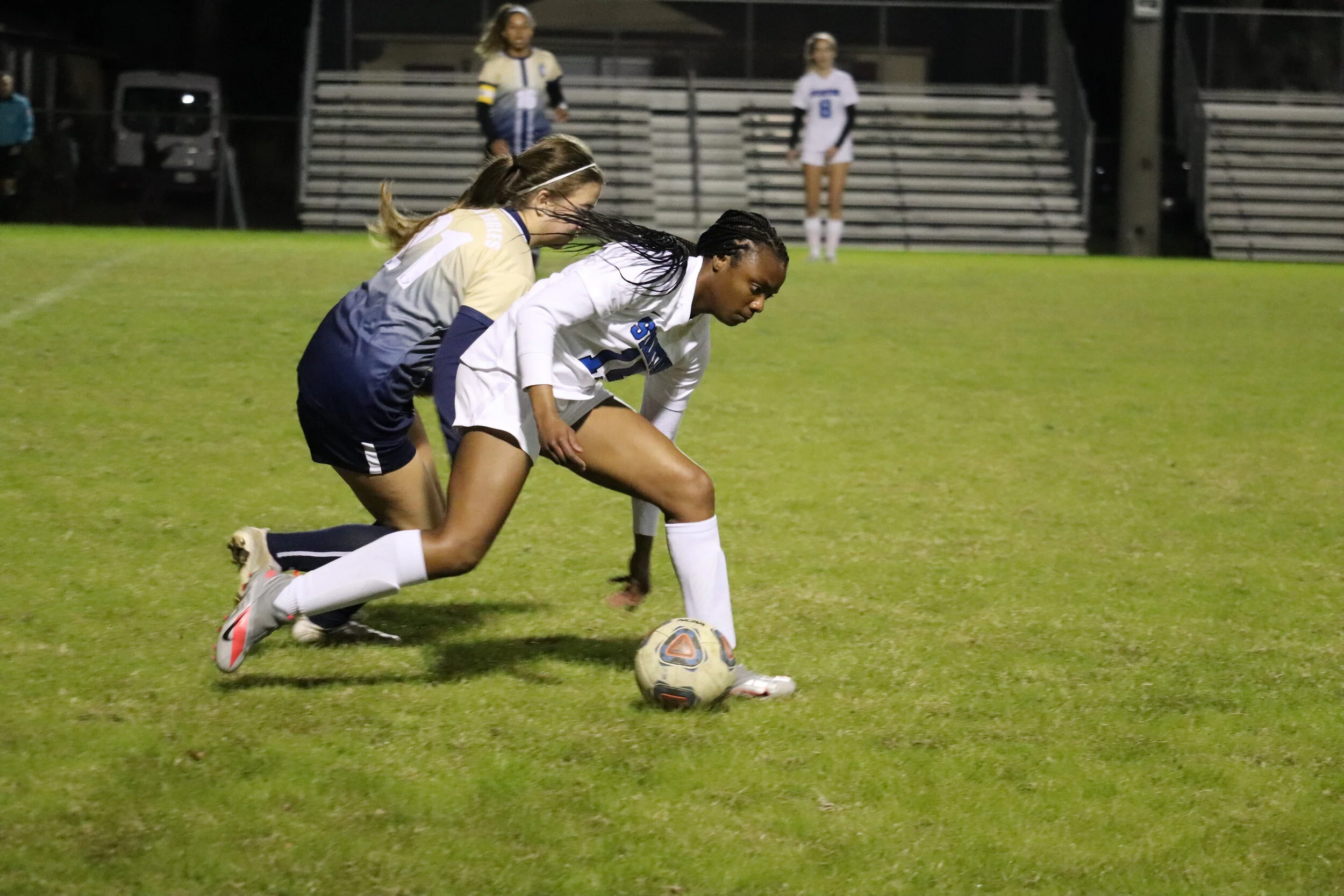 Stanton Blows By Paxon, Advances to Gateway Semis