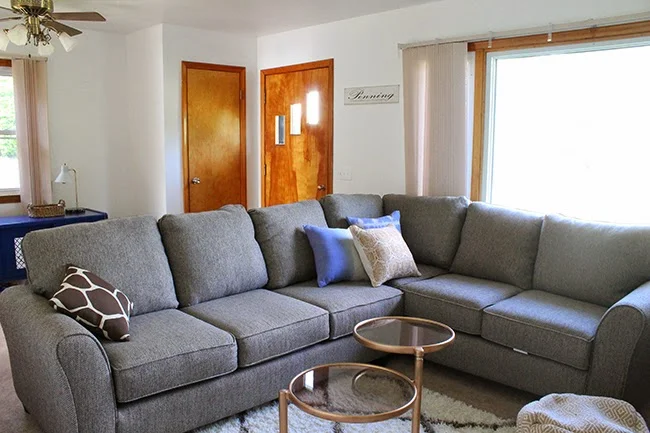 nautical-blue-living-room-4