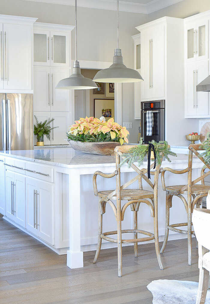 best white for cabinets and trim 6 best white paint colors for trim doors amanda katherine best white for cabinets and trim 6 best white paint colors for trim doors amanda katherine