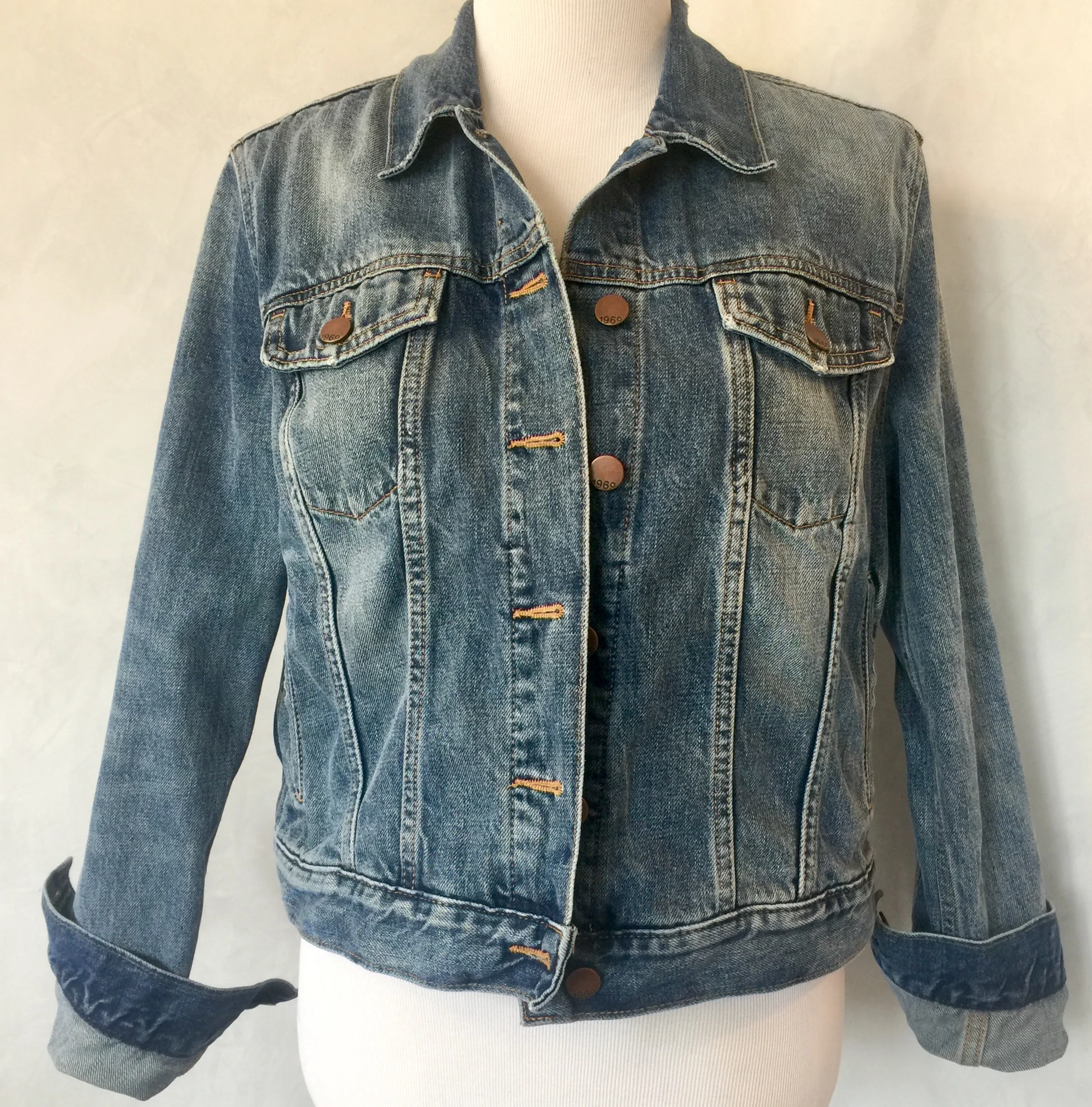Cherry Blossoms and Geisha Embroidered Denim Jacket Vintage.jpg