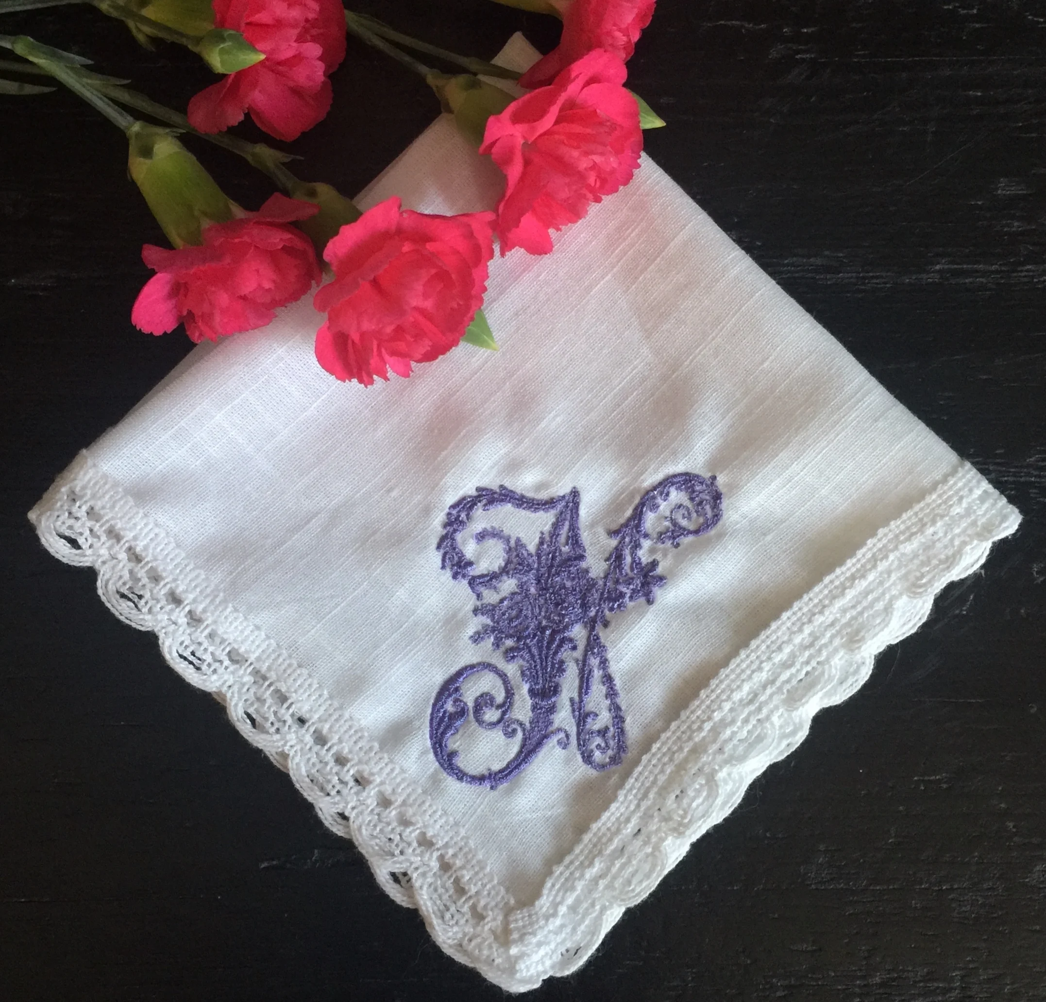 Victorian Rose Monogram N