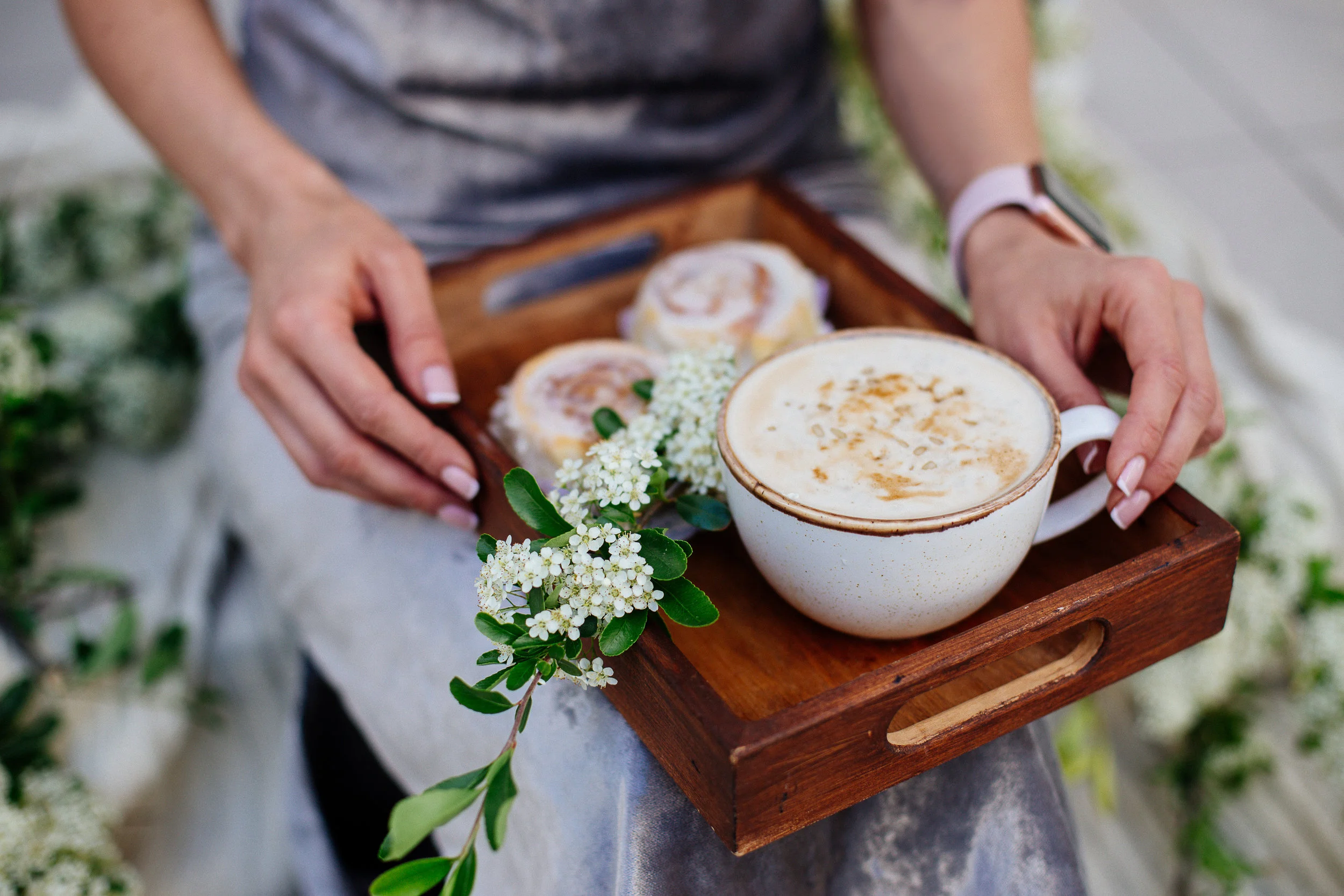 coffee & cinnabun.jpeg