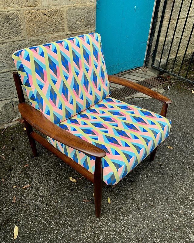 A France &amp; Son teak lounge chair made in Denmark circa 1967. Immaculate condition and a stunningly beautiful design- these chairs are always such a treat to work with because they are so cleverly made and designed. 
The customer chose @linwood_fa