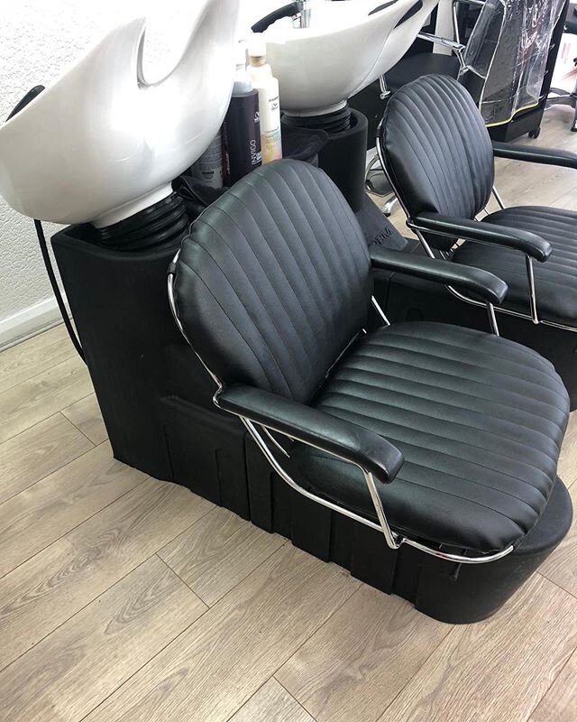 Good luck to all the hair salons re opening next week!!! 💇🏻&zwj;♂️ 💇🏻&zwj;♀️ Here are some salon seats we have just finished for a hair salon which should be back up and running on the 4th July. 
I&rsquo;m so impressed by some of the lockdown loc