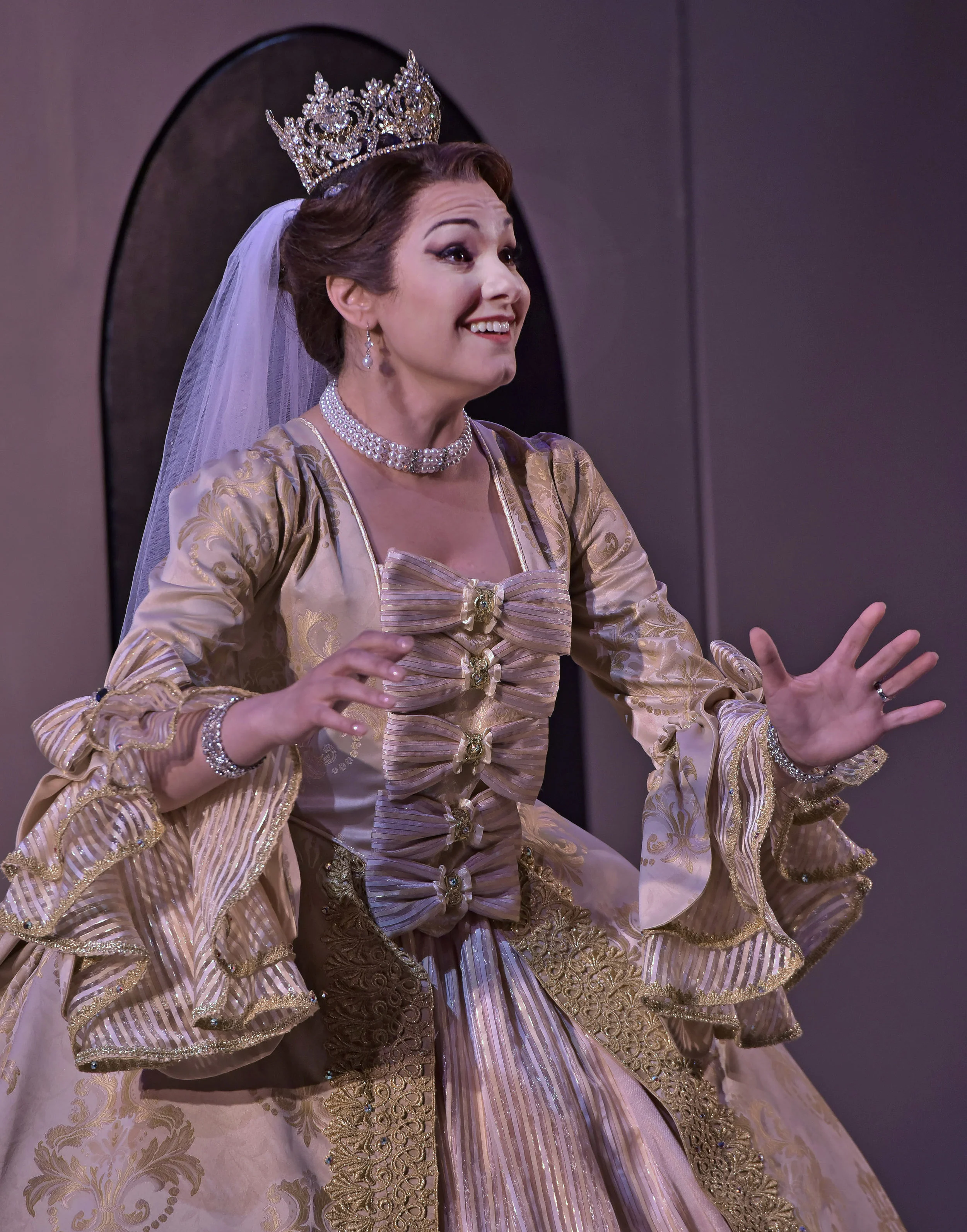 Opera_Saratoga_GG63419.jpg