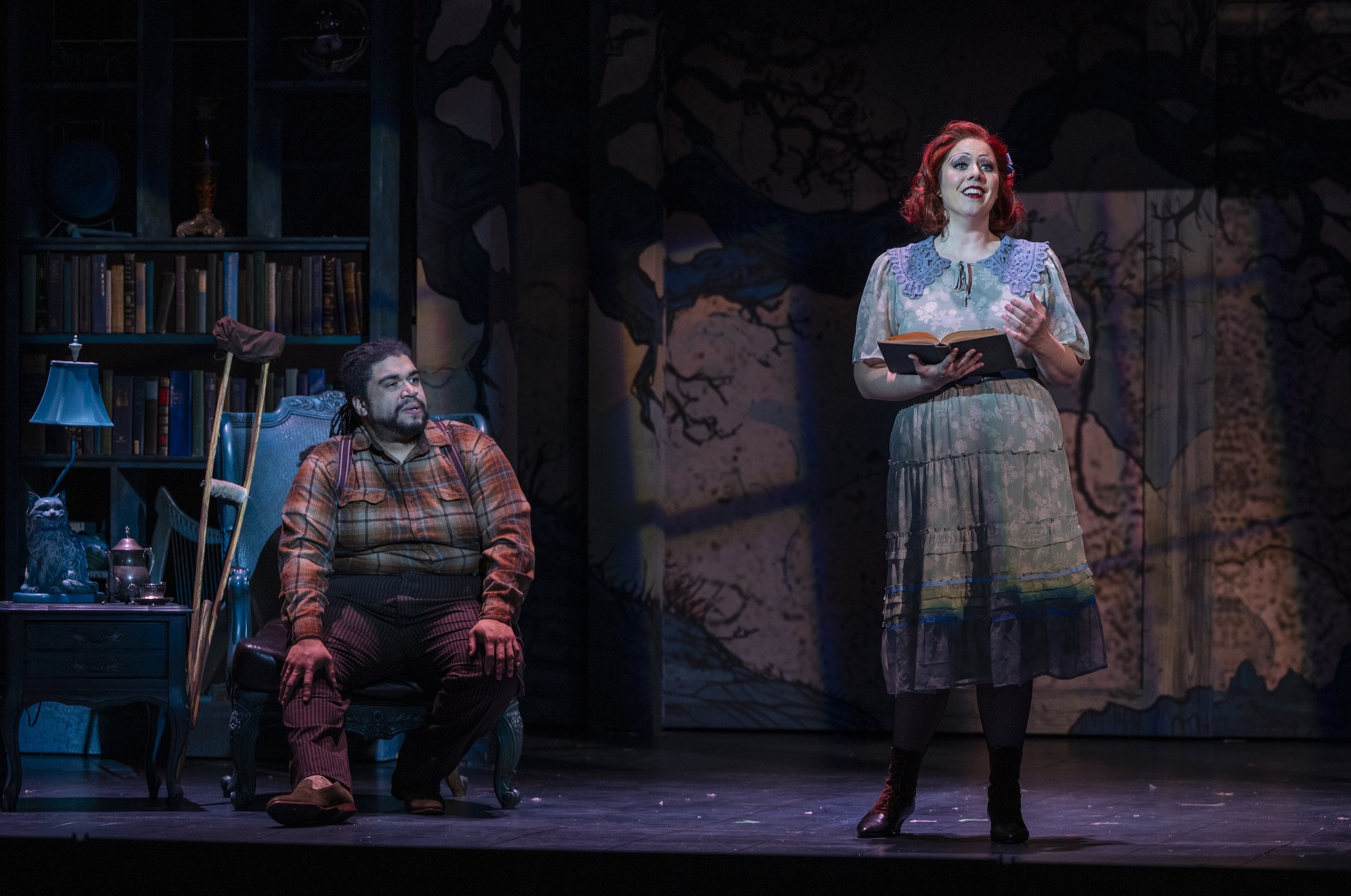 Chaz'men Williams Ali (Severin) and Ariana Strahl (Fennimore) - Der Silbersee - Photo Michael Brosilow copy.jpg