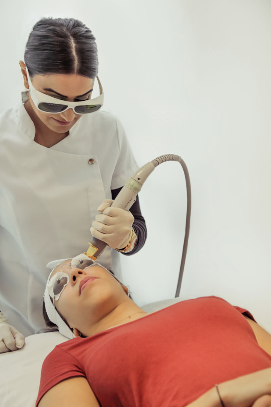 LASER GENESIS FROM £75 PER TREATMENT