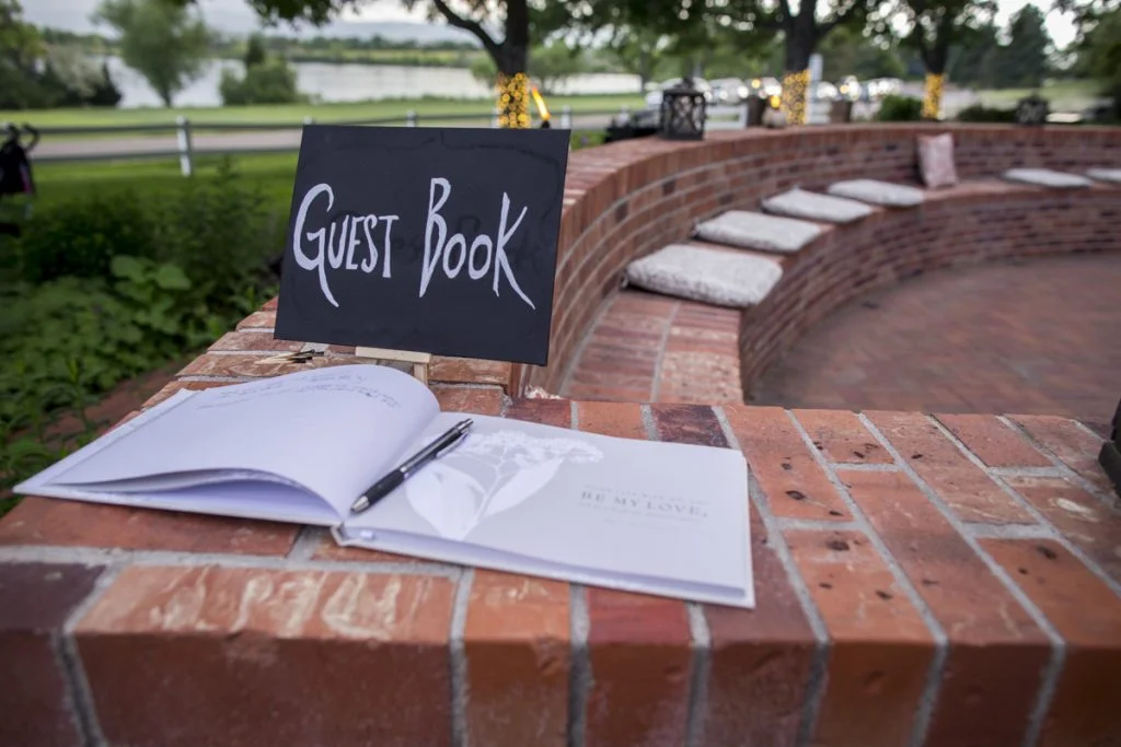 guest-book-1024x683.jpg