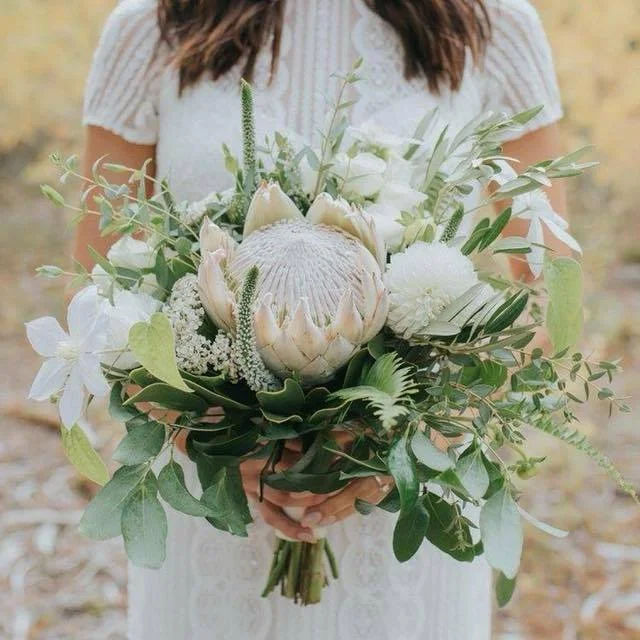 Winter Floral Trends - Colorado Wedding Planning