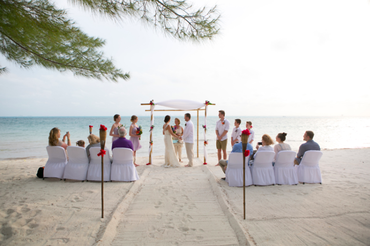 Ocean view wedding by Susan Pacek Photography