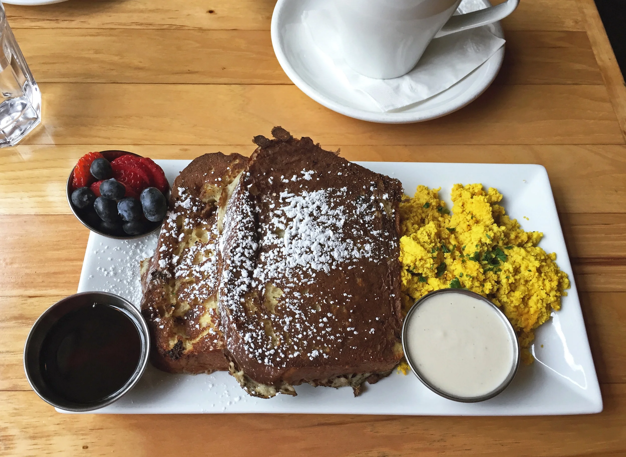 French Toast & Tofu Scramble