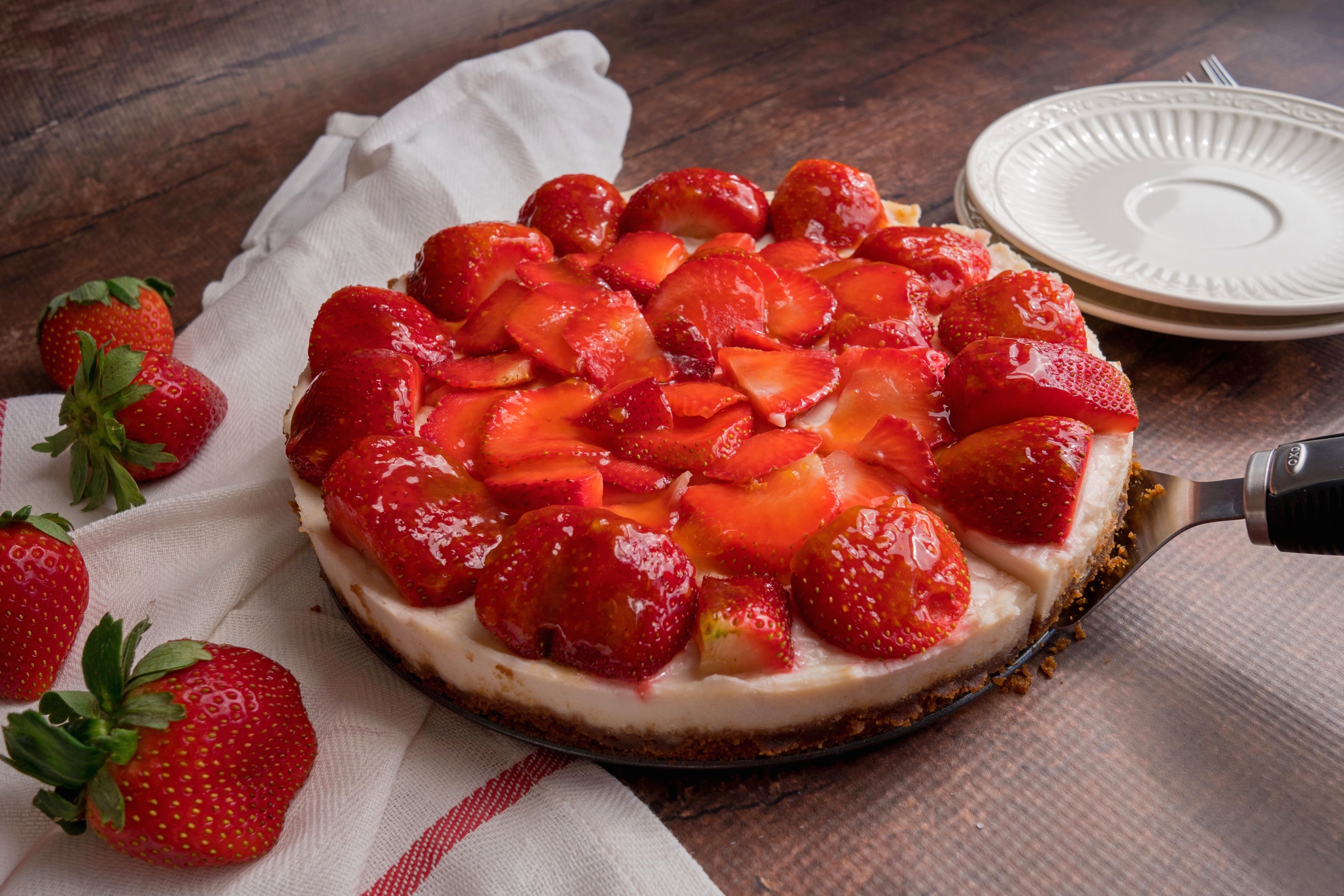 Strawberry Cheesecake — The Yummy Vegan