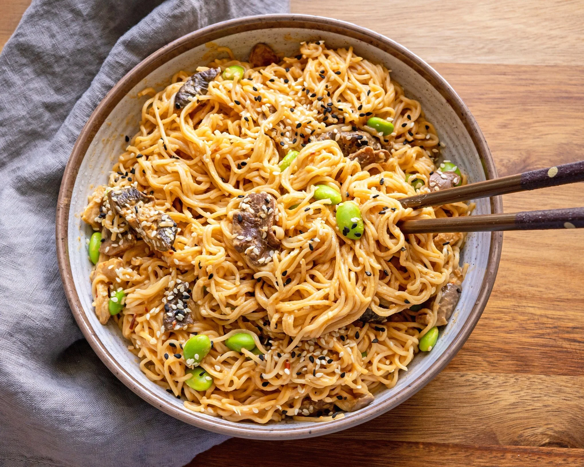 Spicy Peanut Noodles — The Yummy Vegan