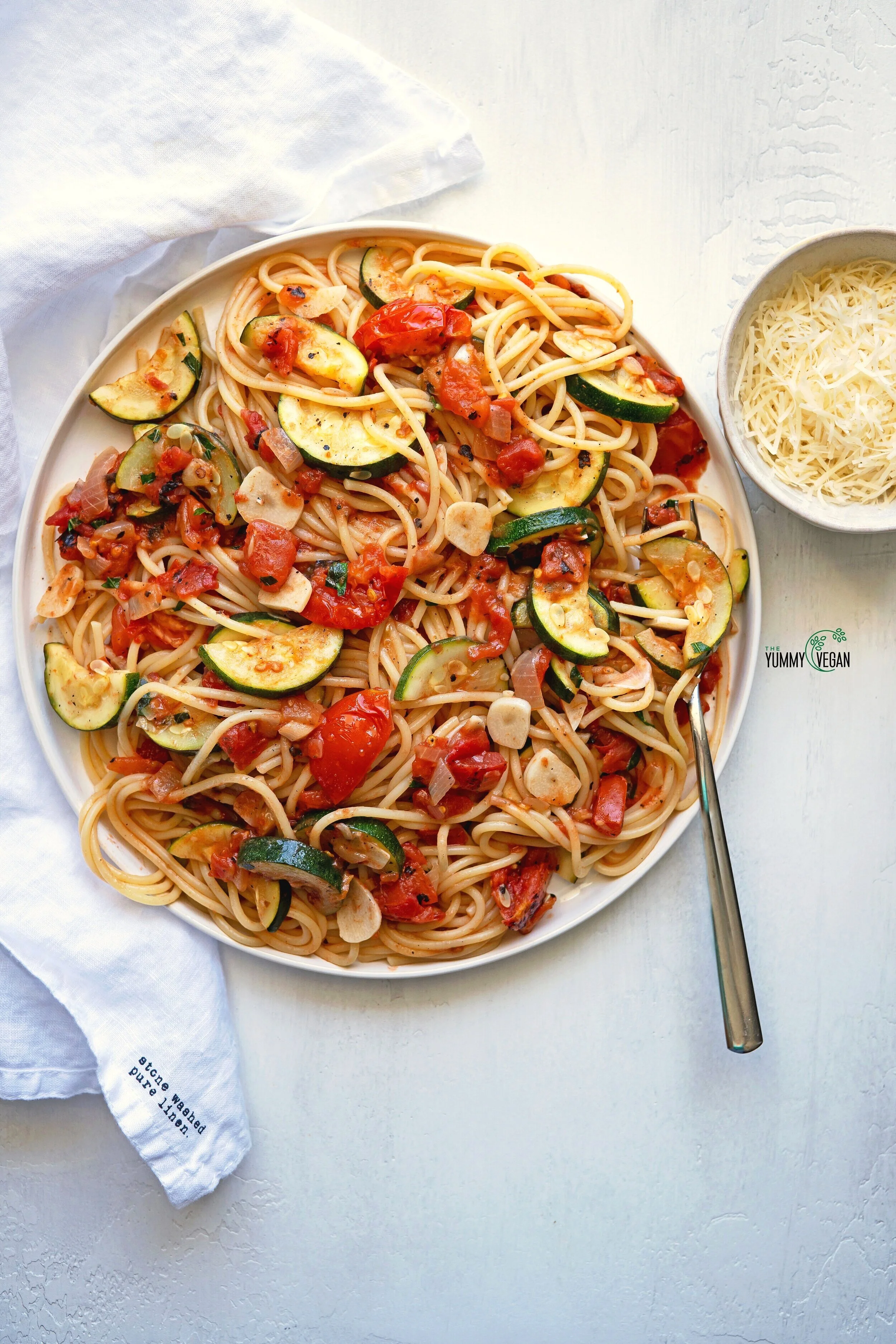 Spaghetti with Zucchini & Tomatoes — The Yummy Vegan