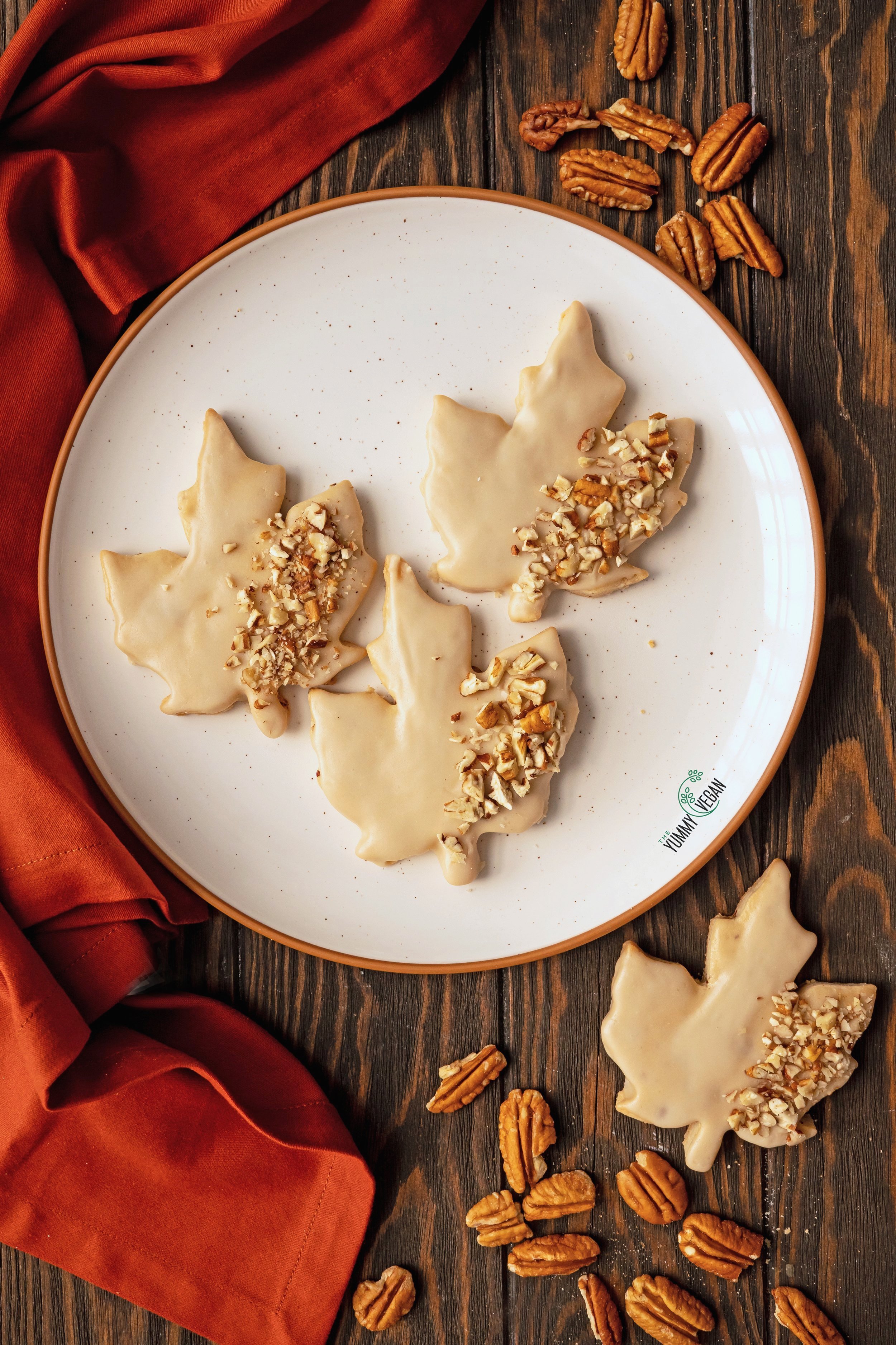 Maple Pecan Shortbread Cookies