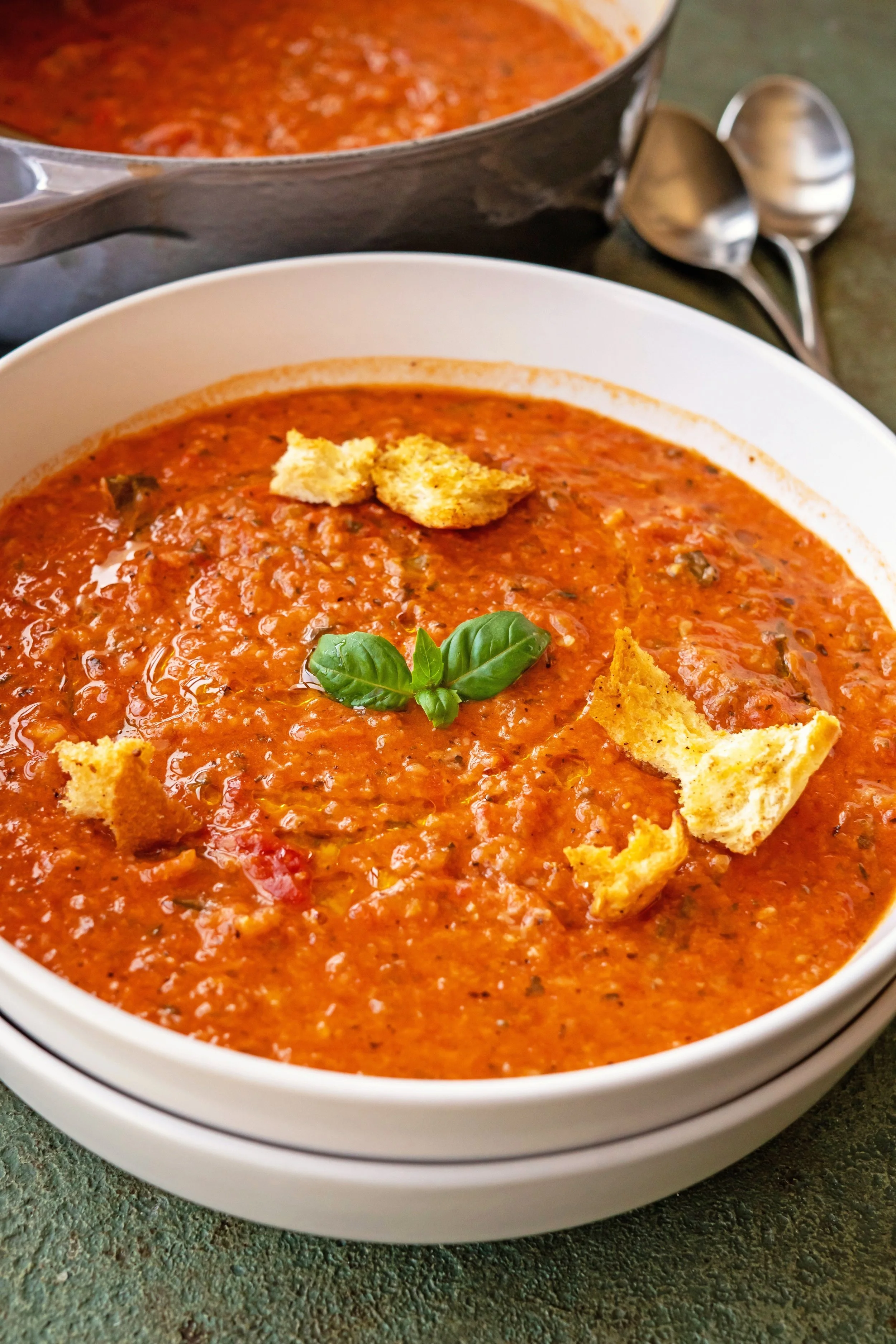 Creamy Tomato Zucchini Soup