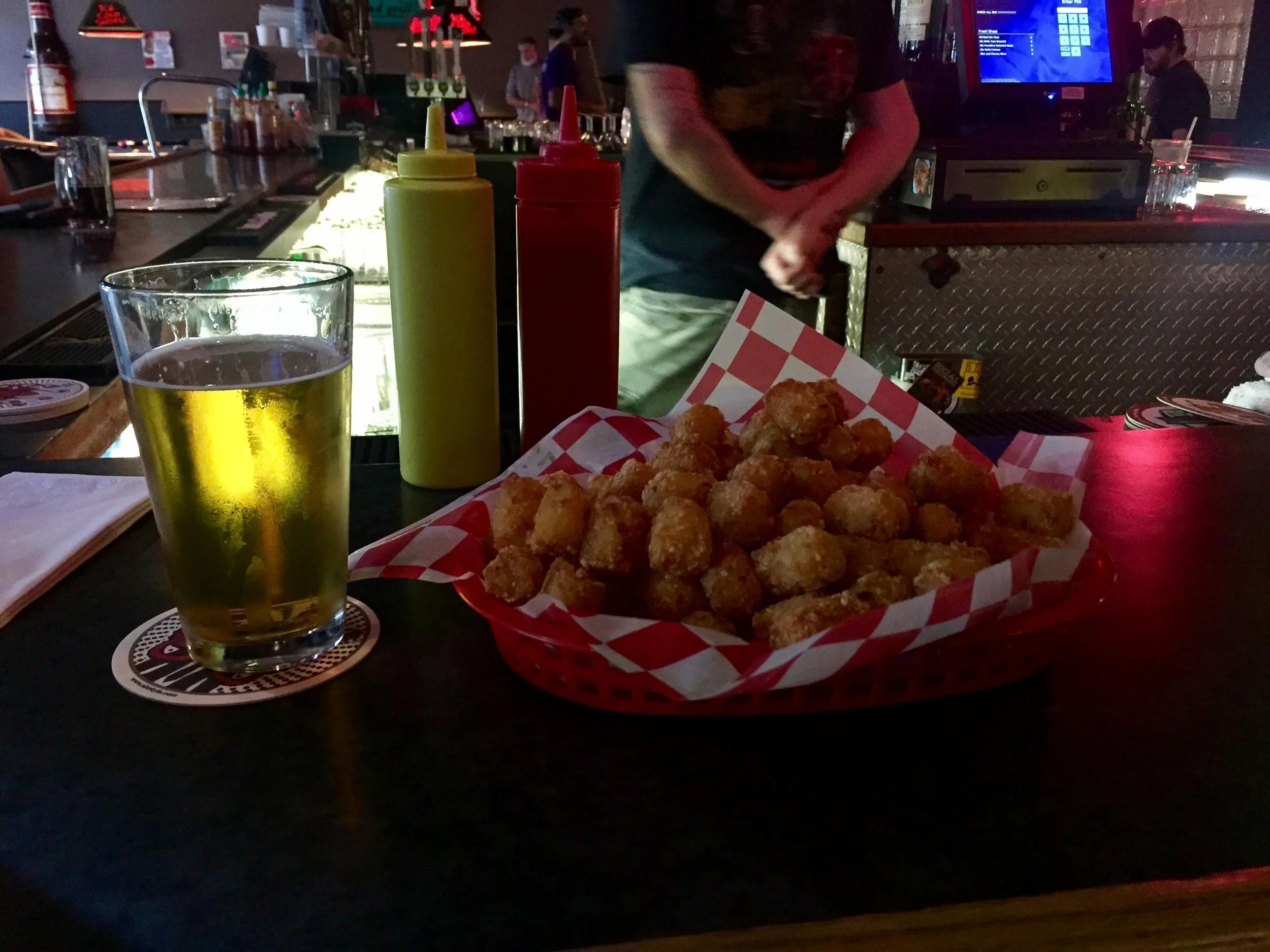 Minneapolis — A Girl's Guide to Drinking Alone