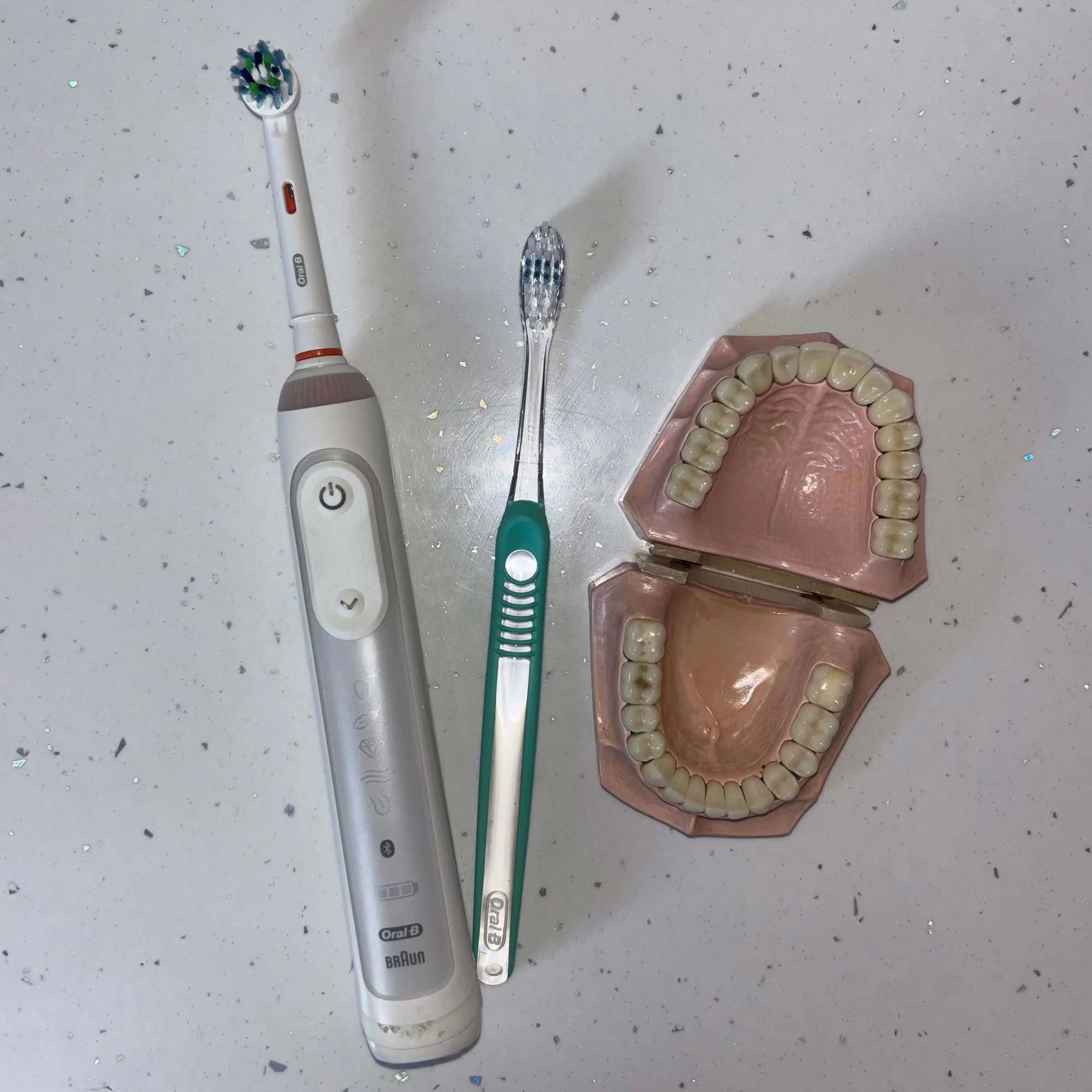 Manual vs Electric Toothbrush