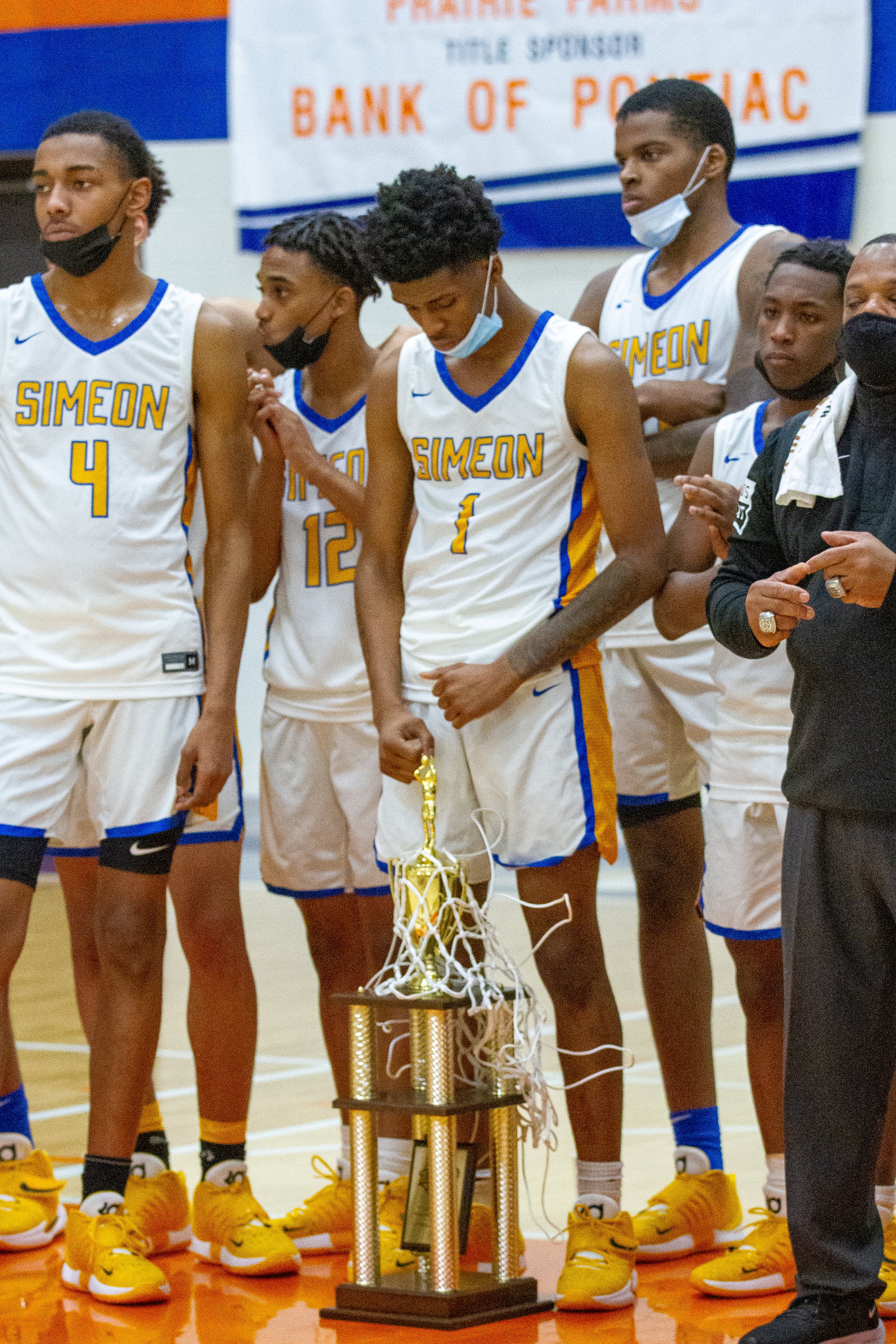 Top-ranked Simeon gets nod as 91st Pontiac Holiday Tournament favorite