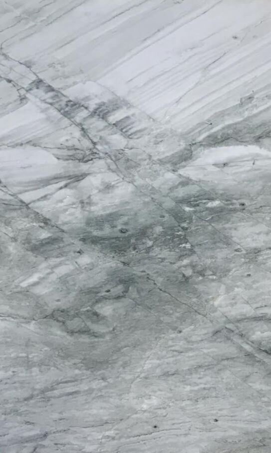 Discover Quartzite Slabs.