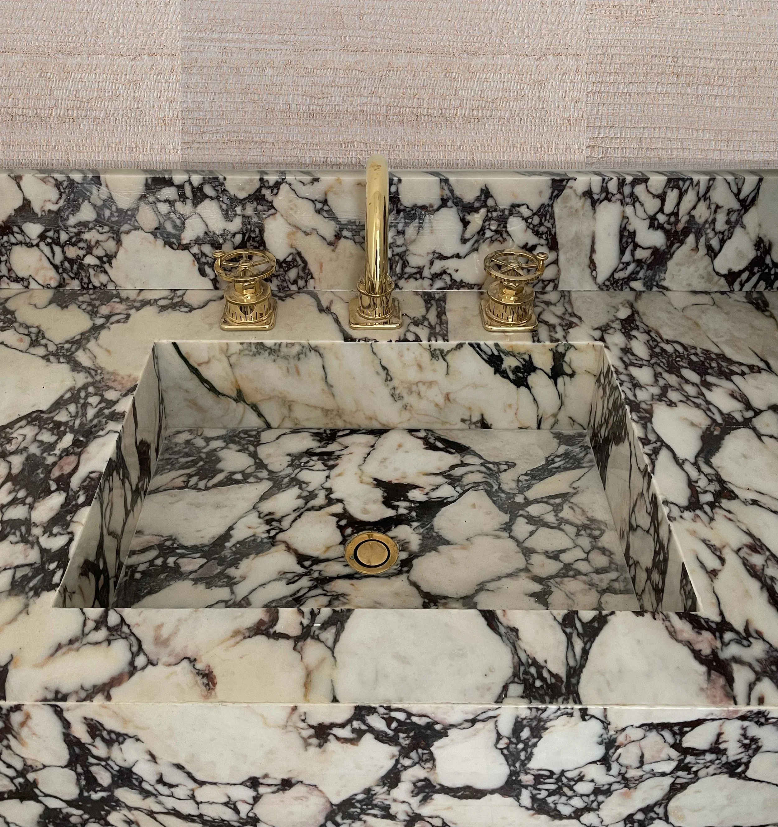 Transform Your Bathroom with Calacatta Viola Marble Tiles — DOMVS Surfaces