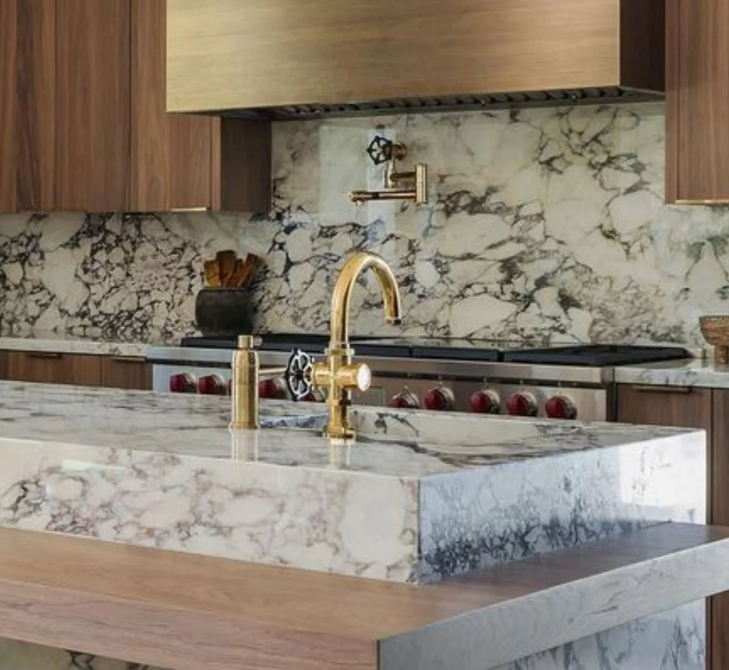 Marble Slabs Gallery | In Stock Premium Marble Slabs for Designers and ...