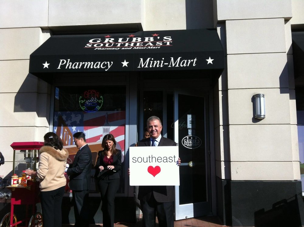 Spend $5 with SNAP/EBT at Grubb's Pharmacy SE and get $5 to spend on fruits + veggies