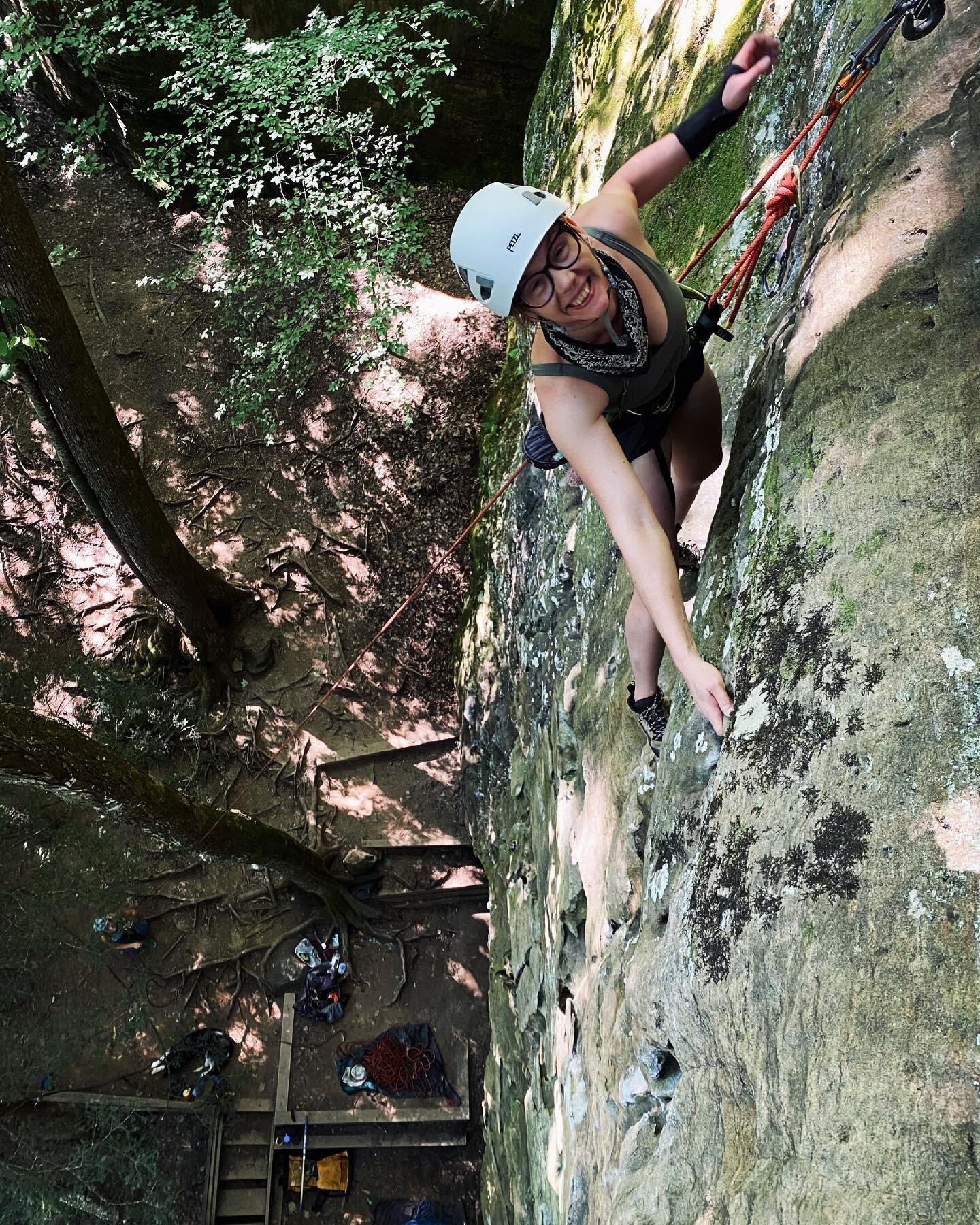 @grippiguides and BedRock. The Red&rsquo;s best summer cocktail. Explore options with @grippiguides. #bedrockrrg #grippiguides #AMGA