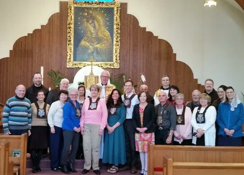 OCDS group with bishop April 2018.jpeg
