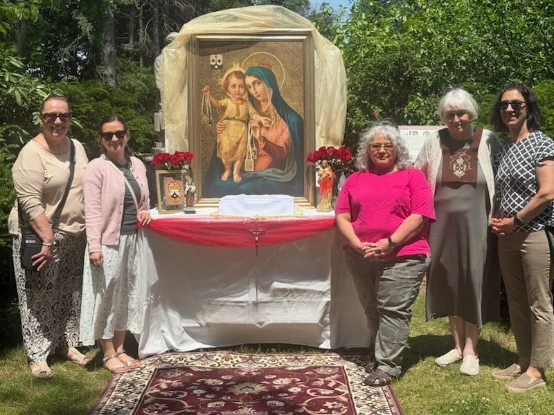 Sue and crew with the OCDS altar