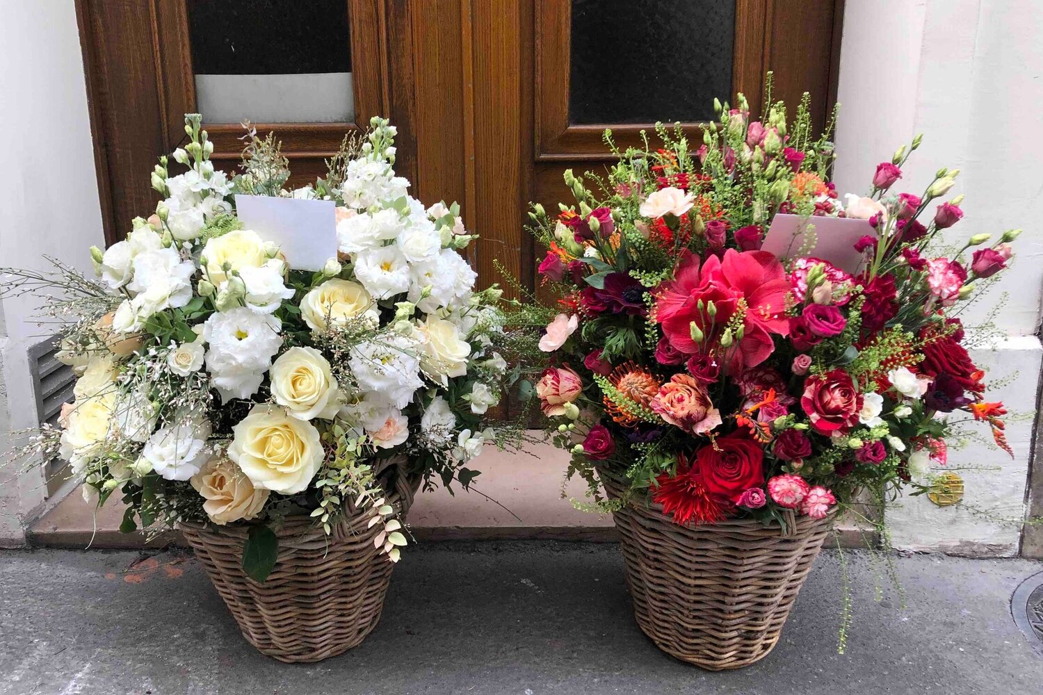 Corbeille de fleurs pour deuil — BOYA - Fleurs & Maison