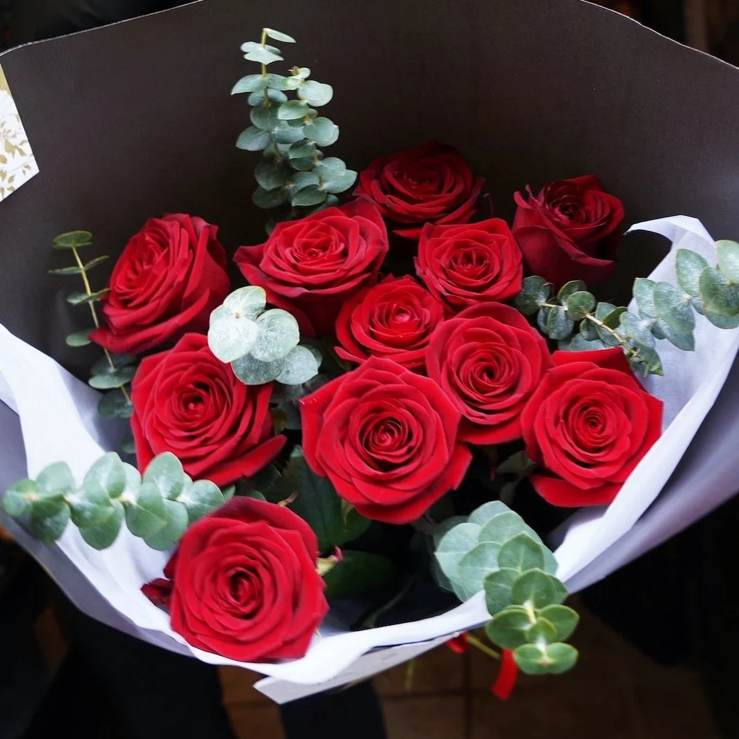 Bouquet roses rouges livraison saint-valentin paris 14/2 amour déclaration