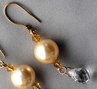 Big Ole Hon-kin Cer`me Pearls