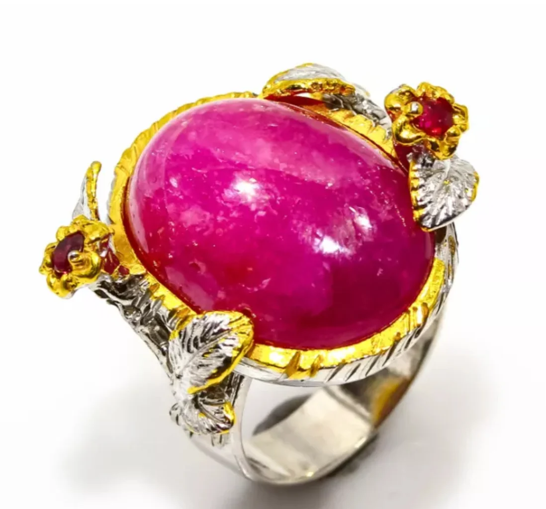 Big Egg Ruby with leafs