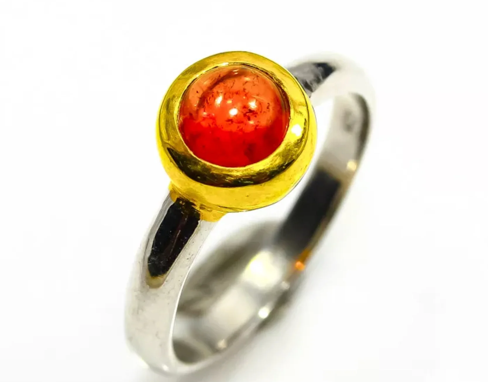 55656-R-GA-Natural Spessartite or Red Eye